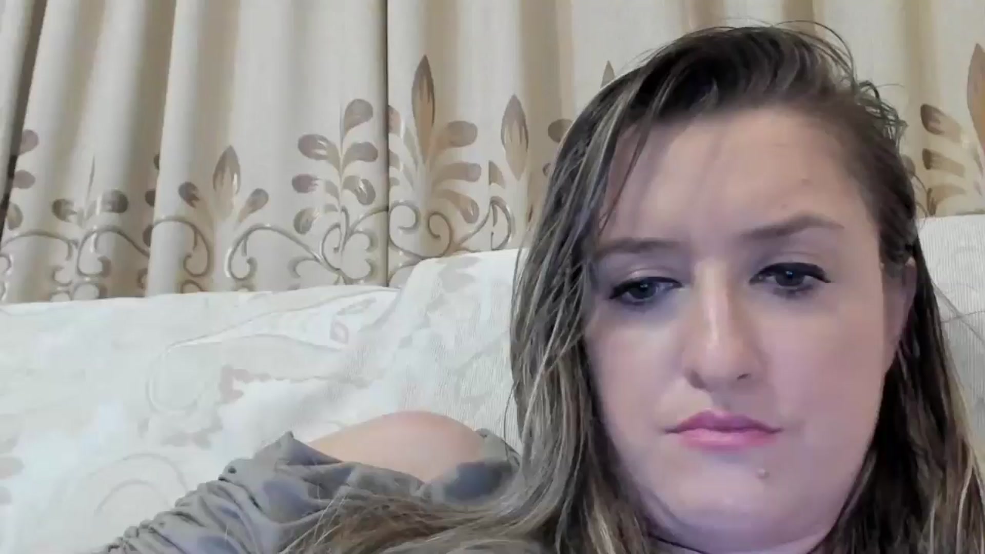Gallery image thumbnail from BestDream's myfreecams stream on, 08/24/2024, 24:04 image 16 of 20