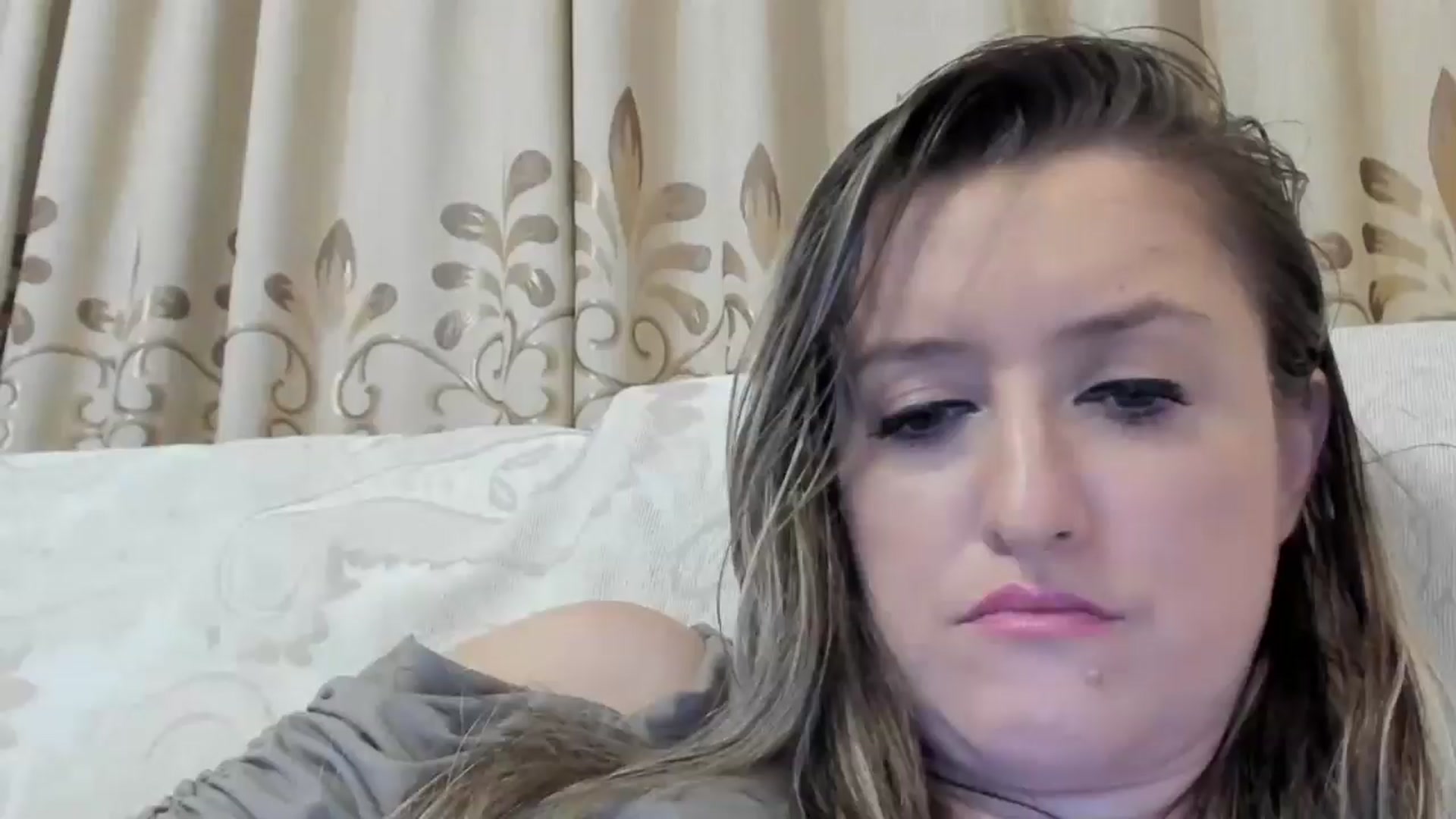 Gallery image thumbnail from BestDream's myfreecams stream on, 08/24/2024, 24:04 image 15 of 20
