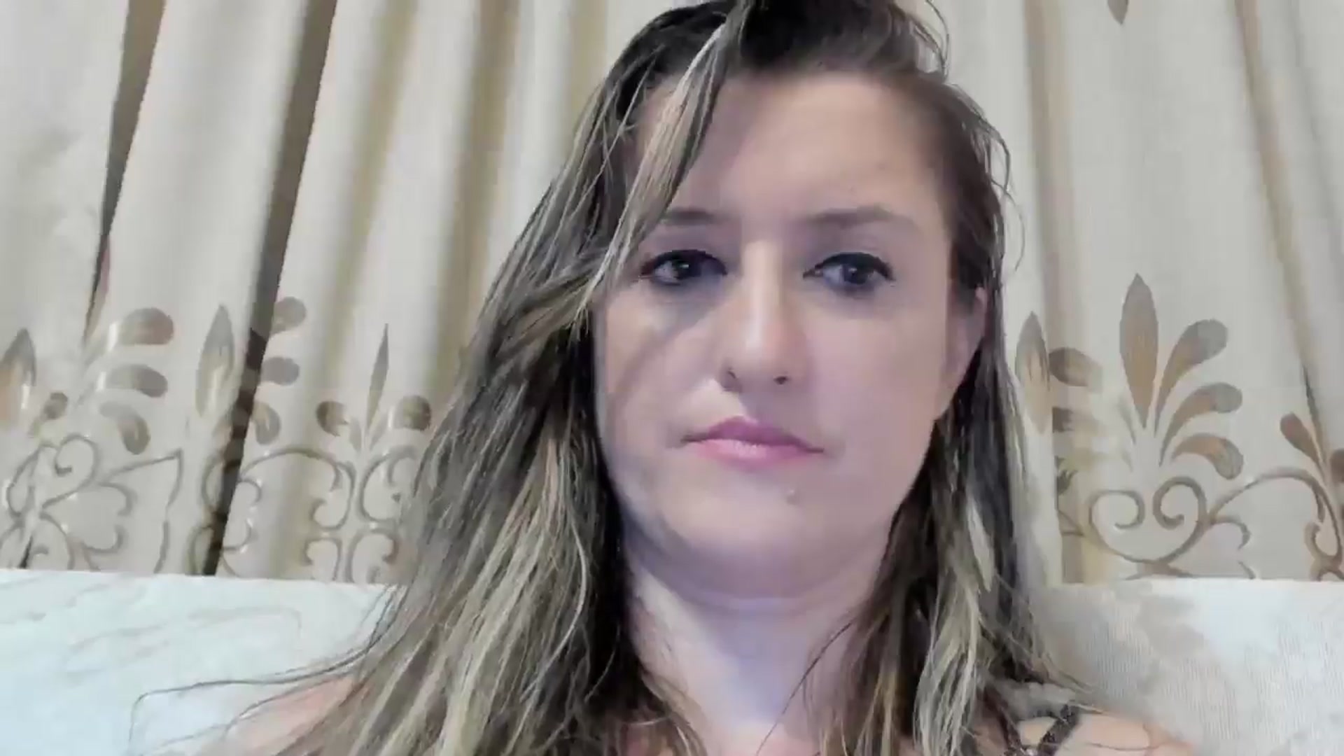 Gallery image thumbnail from BestDream's myfreecams stream on, 08/24/2024, 24:53 image 10 of 20