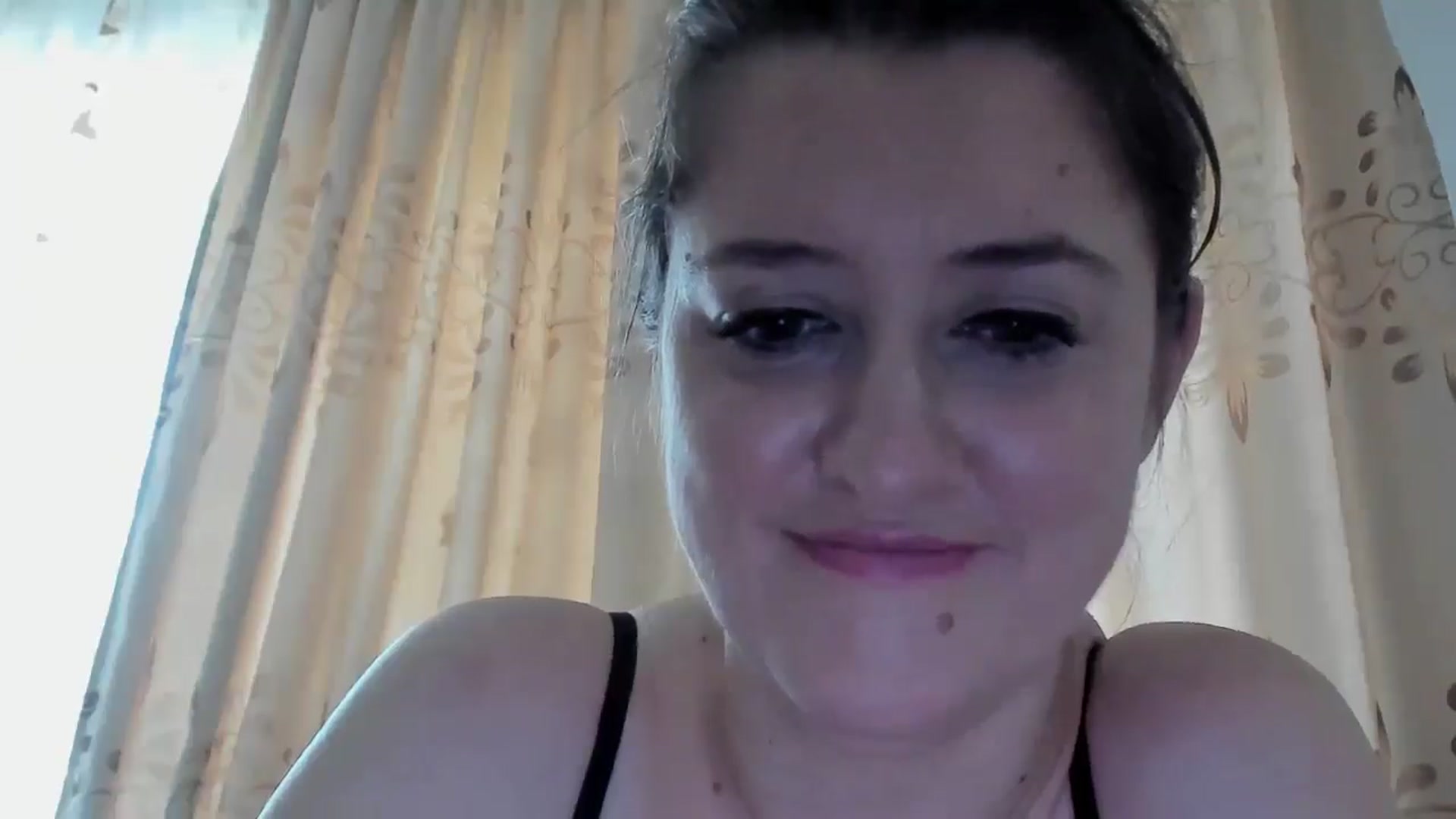 Gallery image thumbnail from BestDream's myfreecams stream on, 08/24/2024, 11:22 image 14 of 20