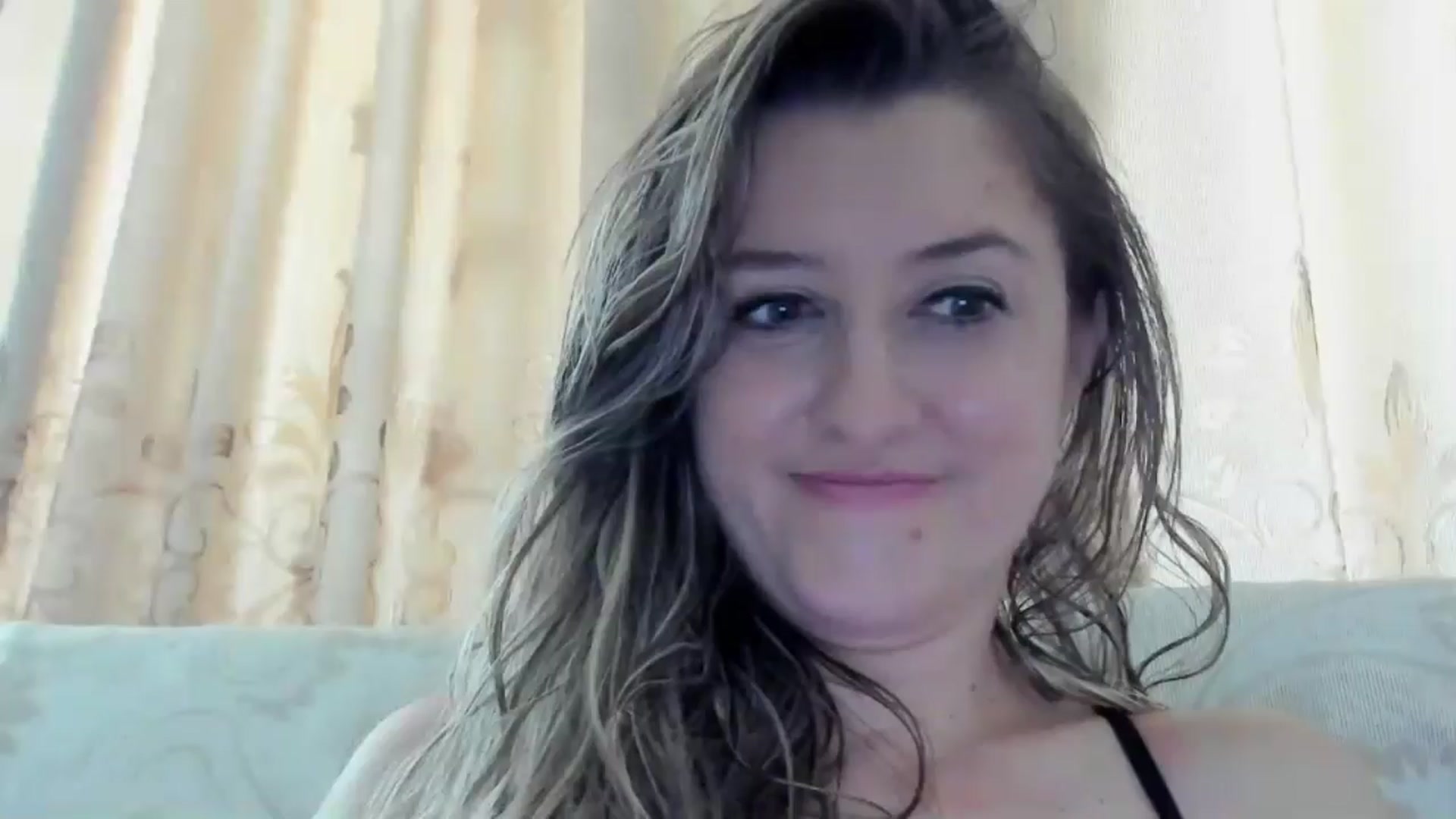 Gallery image thumbnail from BestDream's myfreecams stream on, 08/24/2024, 12:17 image 8 of 20