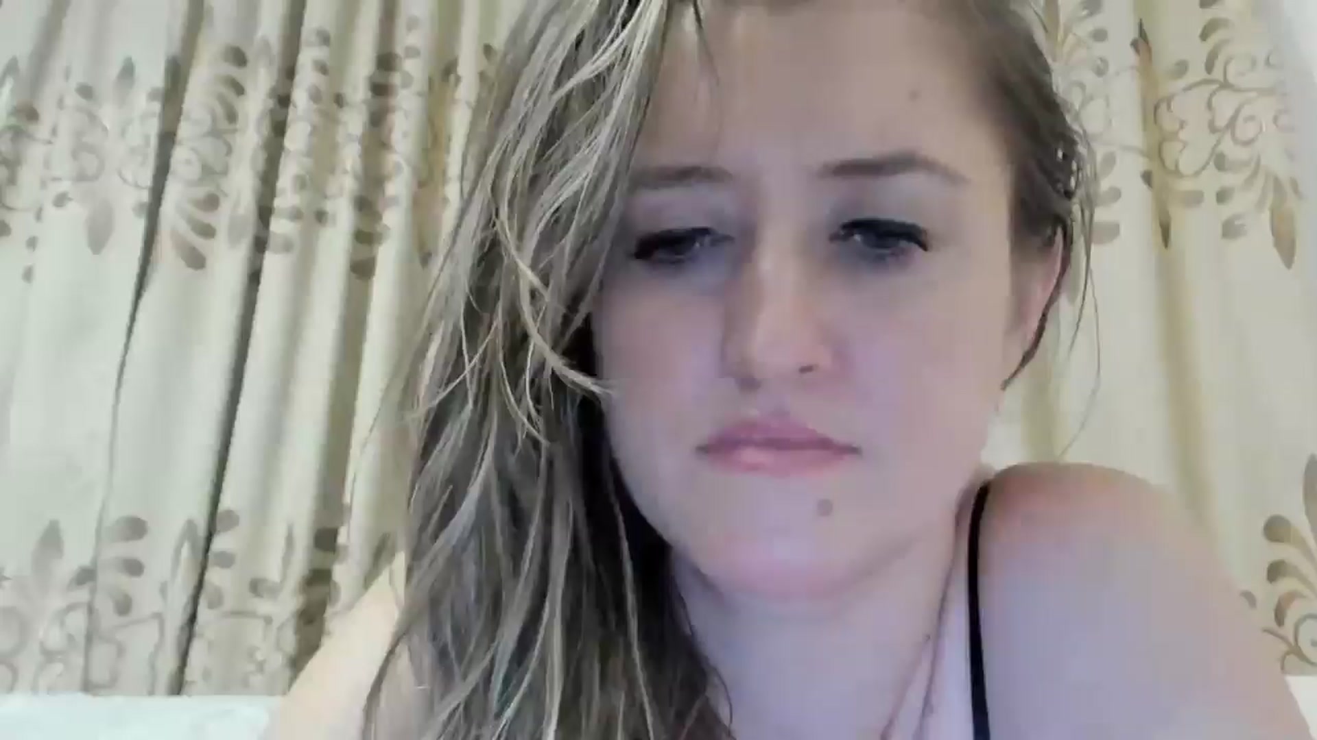 Gallery image thumbnail from BestDream's myfreecams stream on, 08/24/2024, 22:16 image 10 of 20