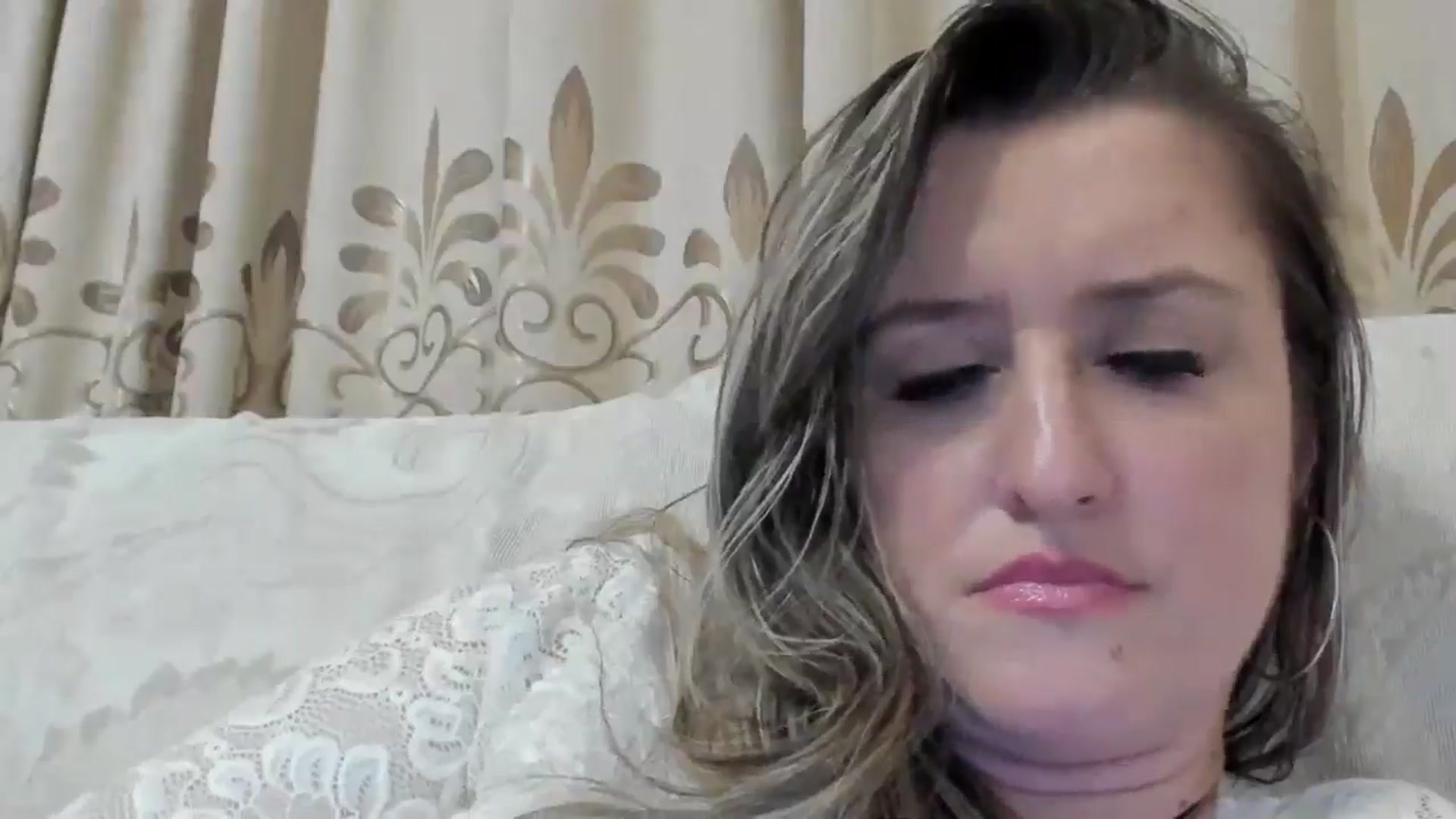 Gallery image thumbnail from BestDream's myfreecams stream on, 08/24/2024, 23:38 image 18 of 20