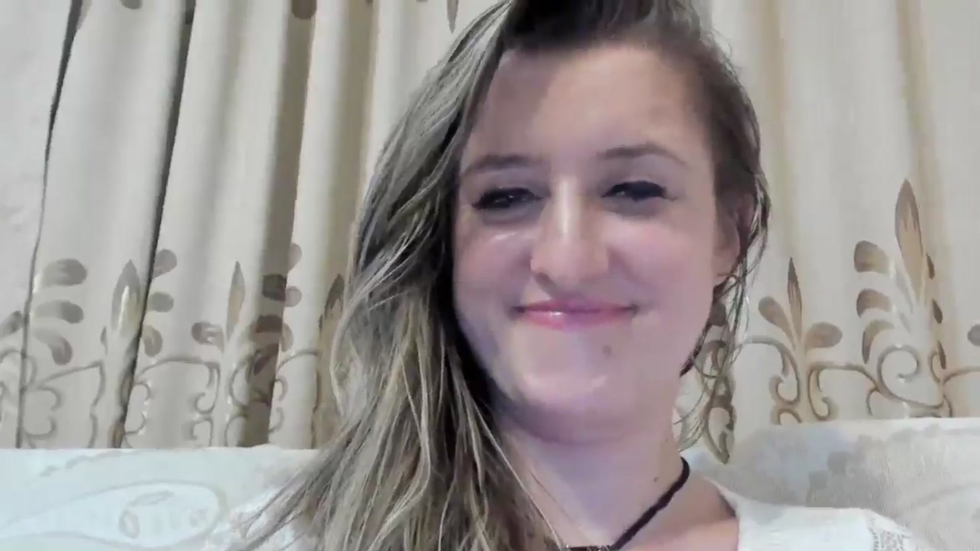 Gallery image thumbnail from BestDream's myfreecams stream on, 08/24/2024, 23:59 image 12 of 20