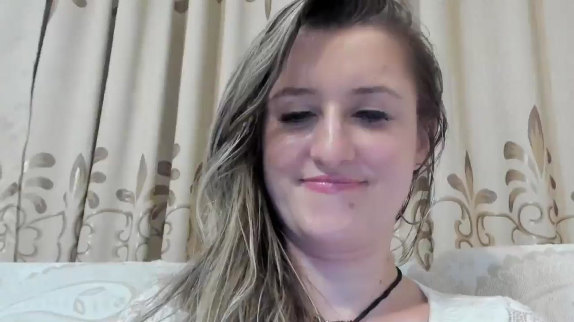 Gallery image thumbnail from BestDream's myfreecams stream on, 08/24/2024, 23:59 image 11 of 20