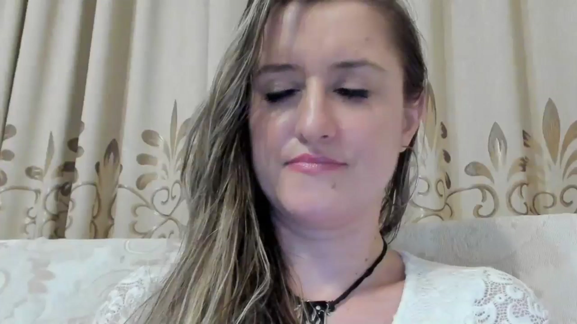 Gallery image thumbnail from BestDream's myfreecams stream on, 08/25/2024, 01:35 image 4 of 20