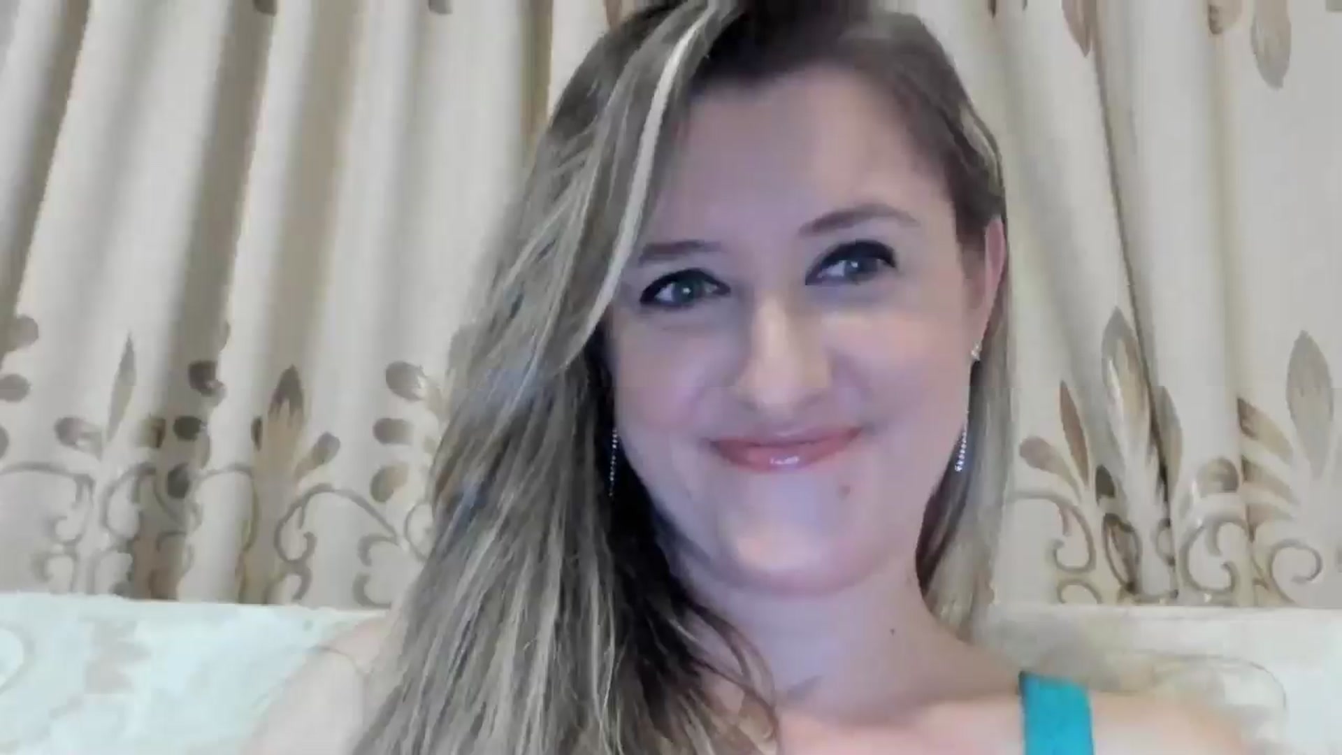 Gallery image thumbnail from BestDream's myfreecams stream on, 08/25/2024, 23:17 image 11 of 20