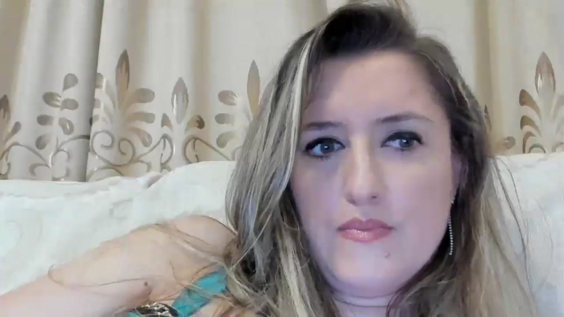 Gallery image thumbnail from BestDream's myfreecams stream on, 08/25/2024, 23:57 image 6 of 20