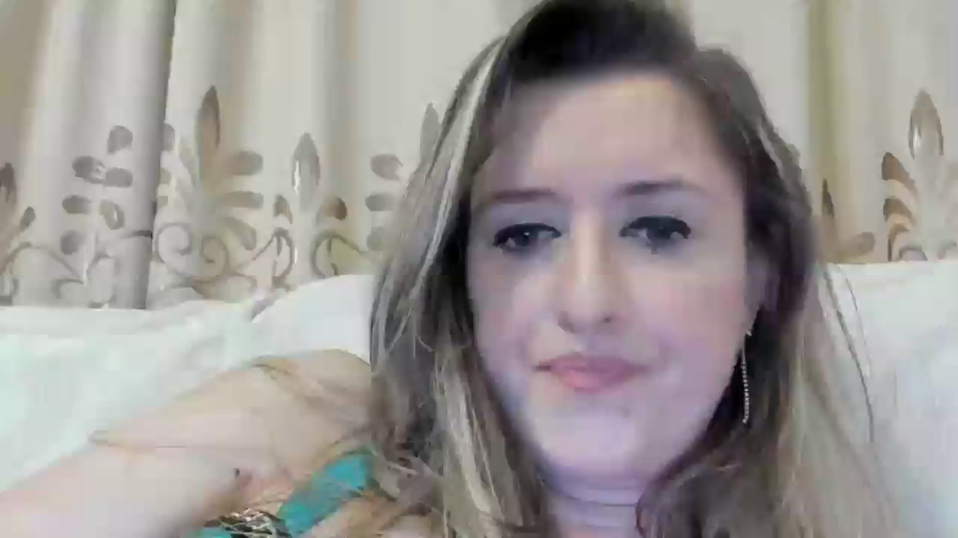 Gallery image thumbnail from BestDream's myfreecams stream on, 08/25/2024, 23:57 image 4 of 20