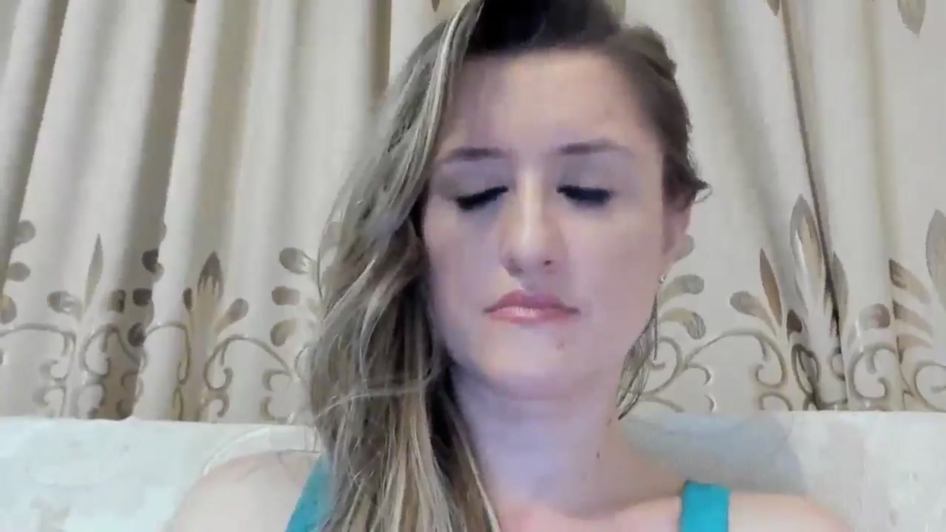 Gallery image thumbnail from BestDream's myfreecams stream on, 08/26/2024, 24:21 image 15 of 20