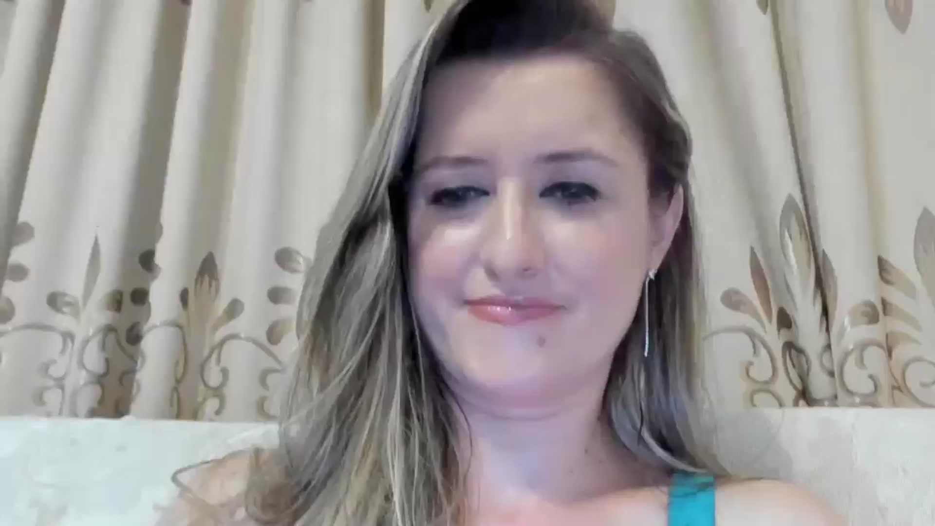 Gallery image thumbnail from BestDream's myfreecams stream on, 08/26/2024, 24:21 image 6 of 20