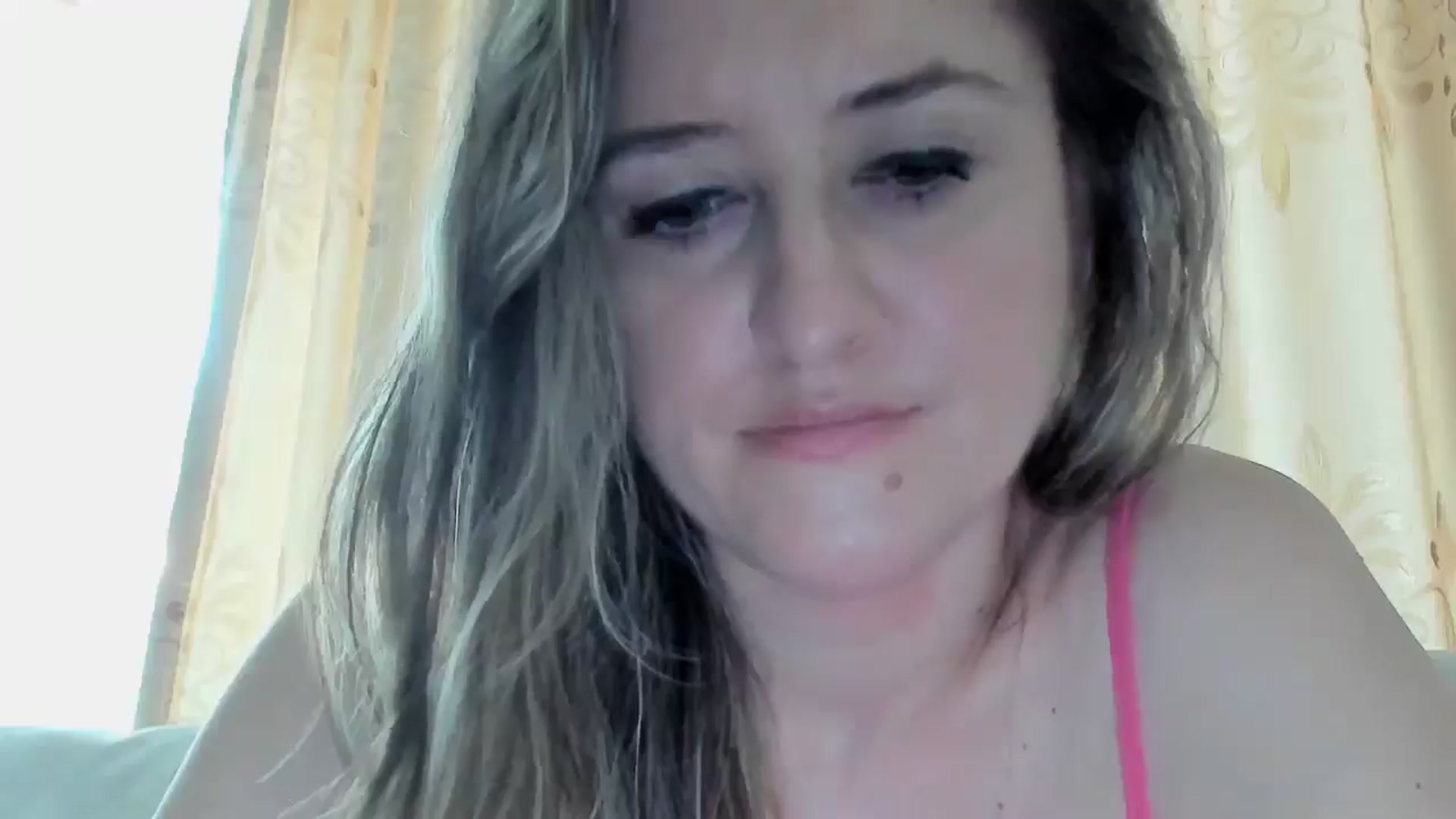 Gallery image thumbnail from BestDream's myfreecams stream on, 08/26/2024, 07:18 image 7 of 20