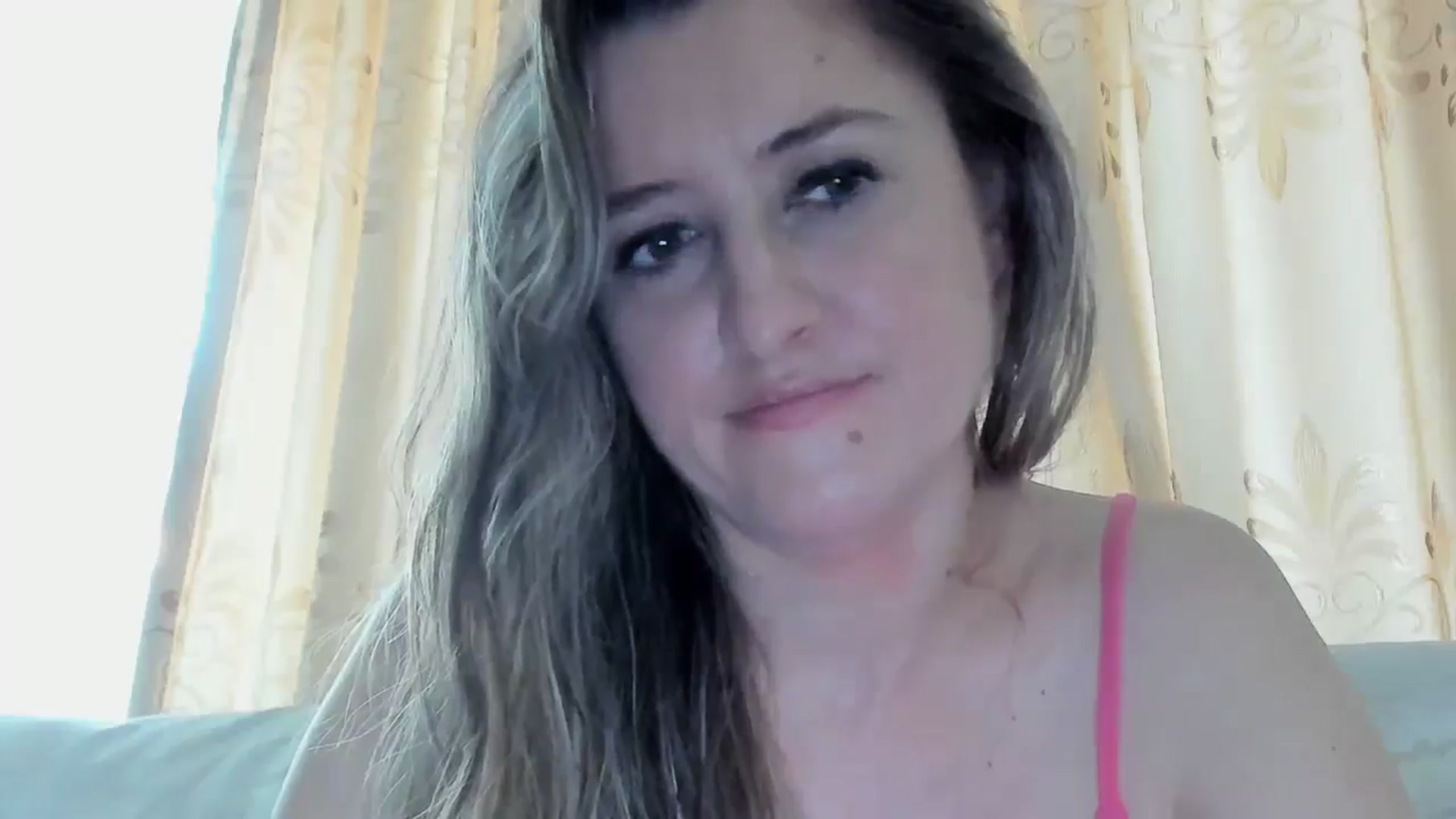 Gallery image thumbnail from BestDream's myfreecams stream on, 08/26/2024, 07:18 image 5 of 20