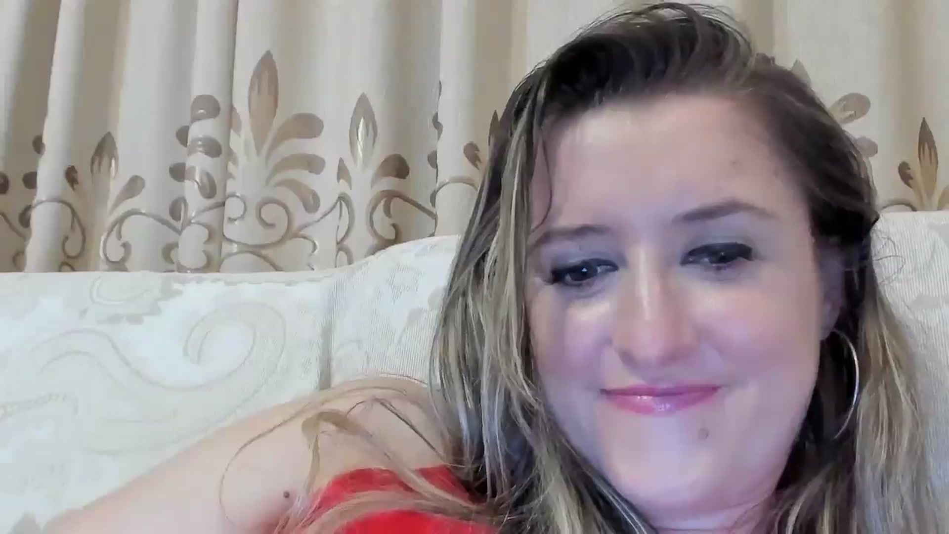 Gallery image thumbnail from BestDream's myfreecams stream on, 08/27/2024, 24:24 image 20 of 20