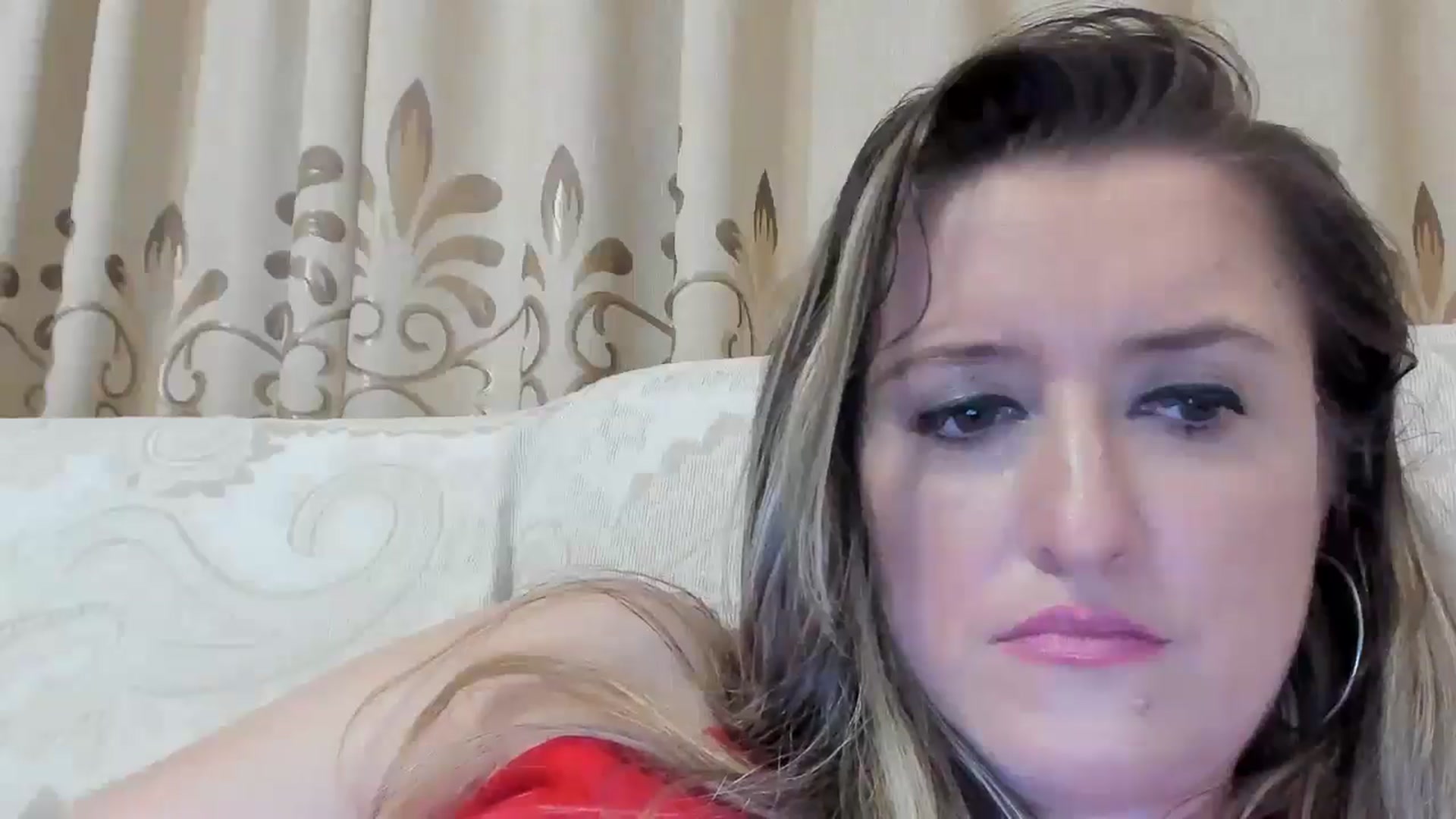 Gallery image thumbnail from BestDream's myfreecams stream on, 08/27/2024, 24:24 image 14 of 20