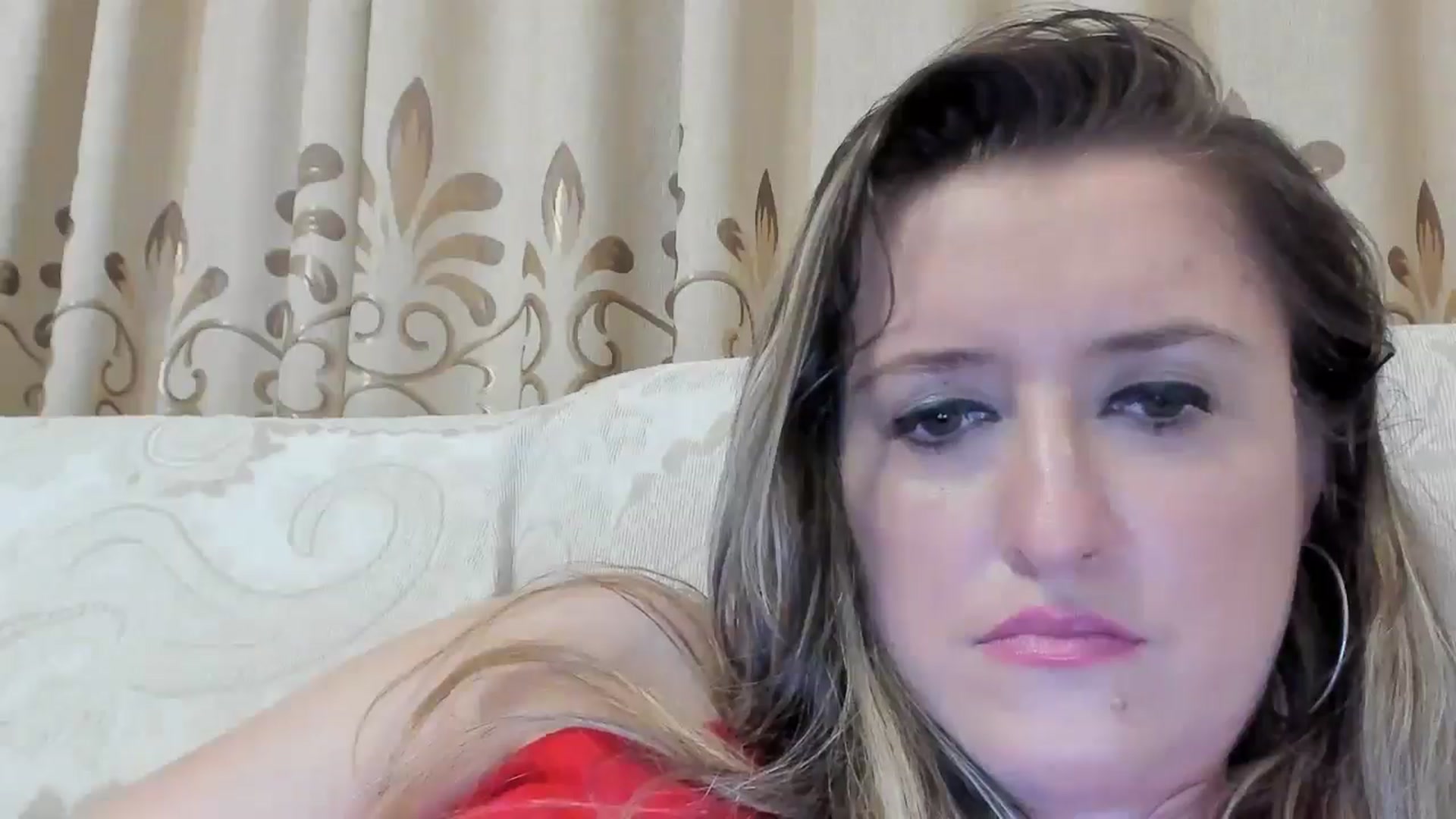 Gallery image thumbnail from BestDream's myfreecams stream on, 08/27/2024, 24:24 image 12 of 20