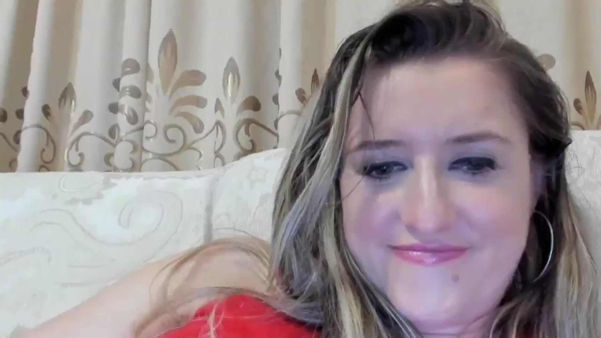 Gallery image thumbnail from BestDream's myfreecams stream on, 08/27/2024, 24:24 image 3 of 20