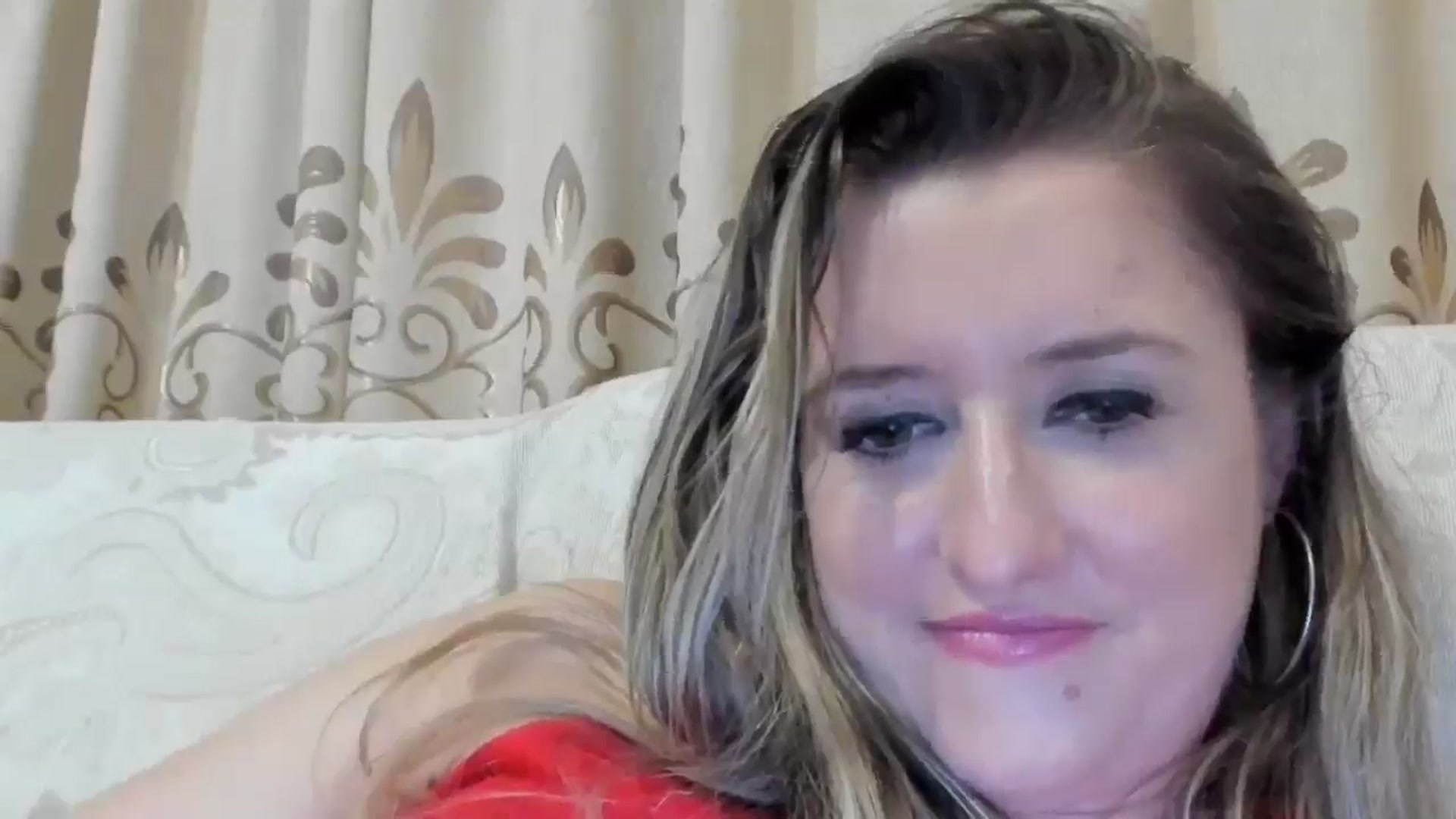 Gallery image thumbnail from BestDream's myfreecams stream on, 08/27/2024, 24:24 image 5 of 20