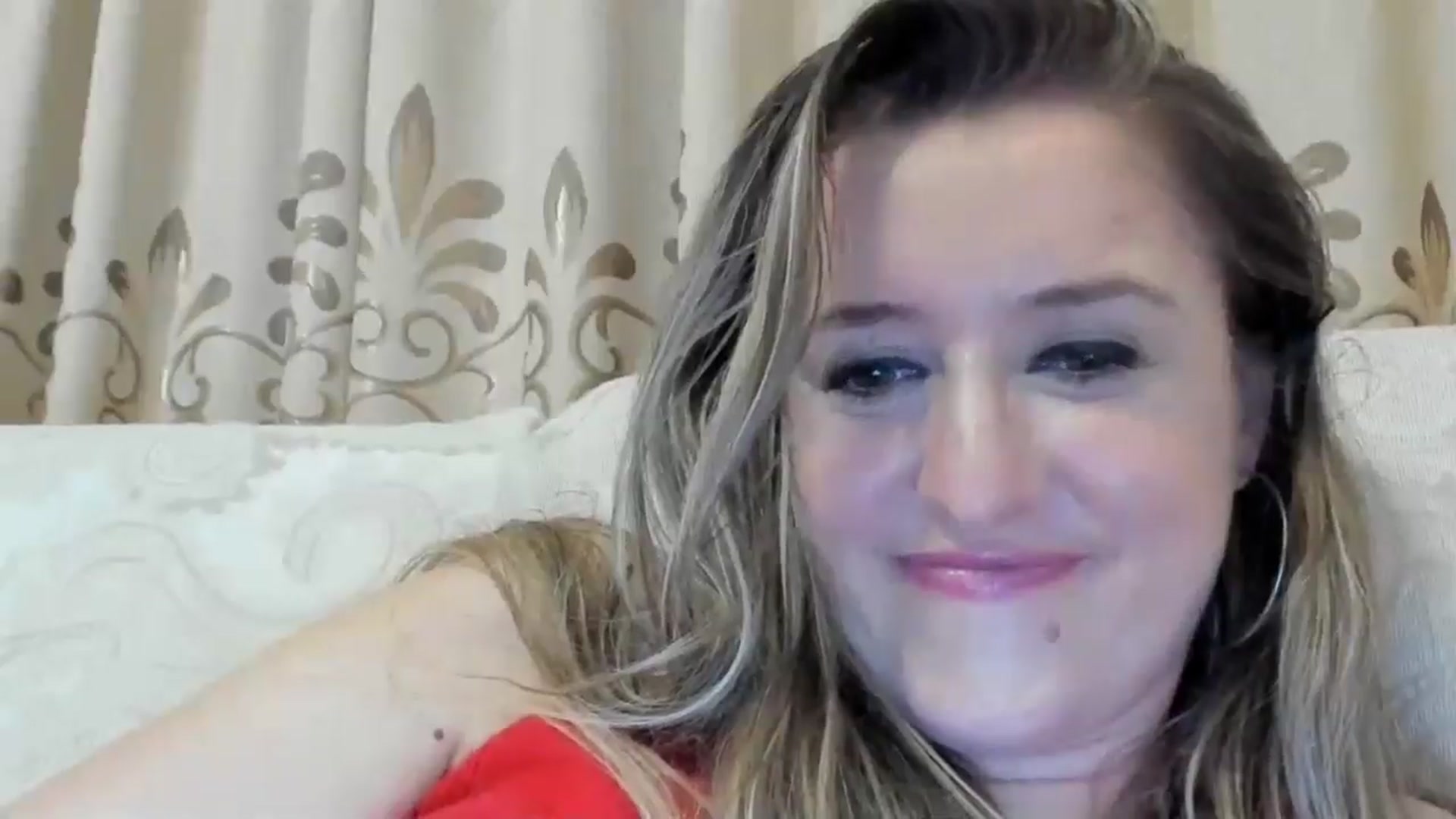 Gallery image thumbnail from BestDream's myfreecams stream on, 08/27/2024, 24:52 image 16 of 20