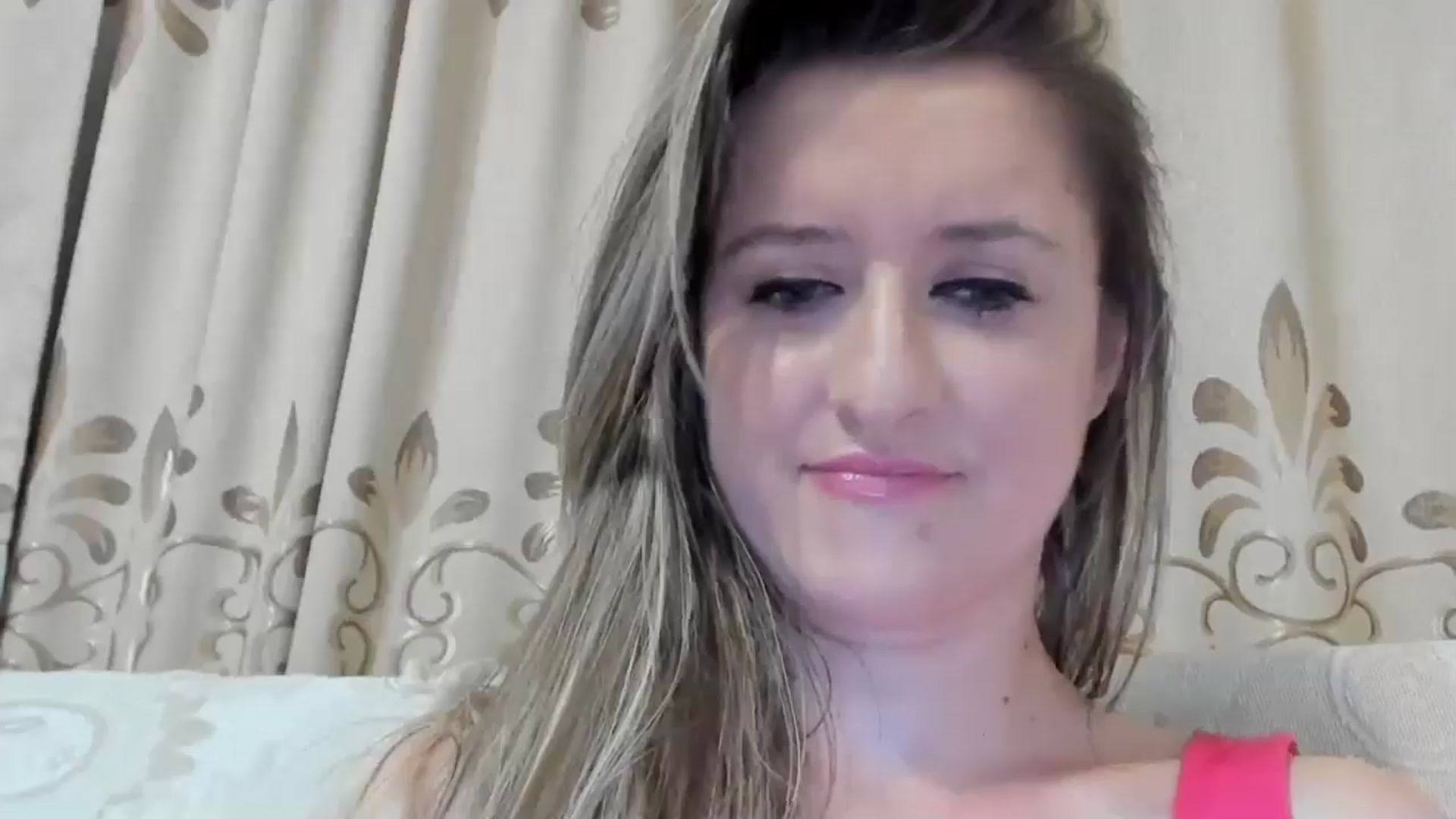 Gallery image thumbnail from BestDream's myfreecams stream on, 08/31/2024, 23:39 image 16 of 20