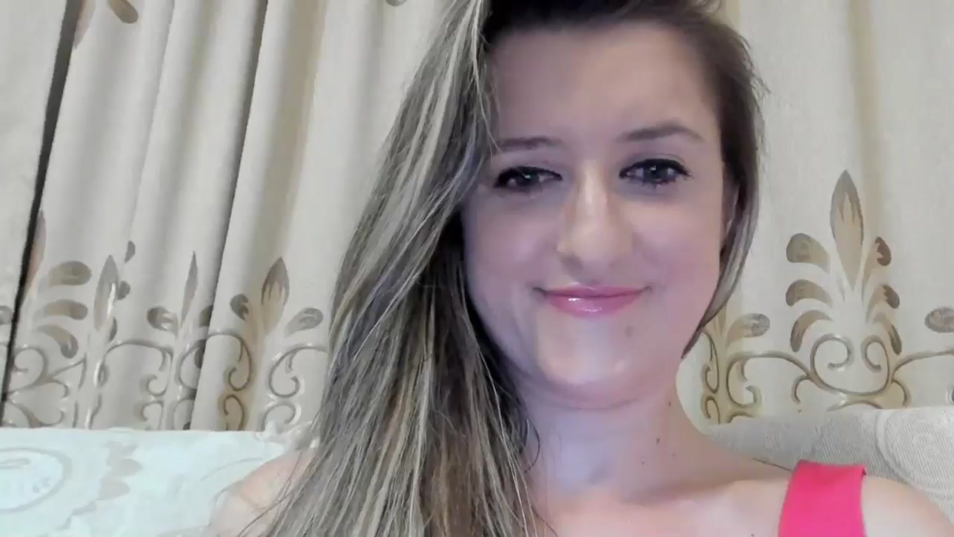 Gallery image thumbnail from BestDream's myfreecams stream on, 08/31/2024, 23:39 image 18 of 20