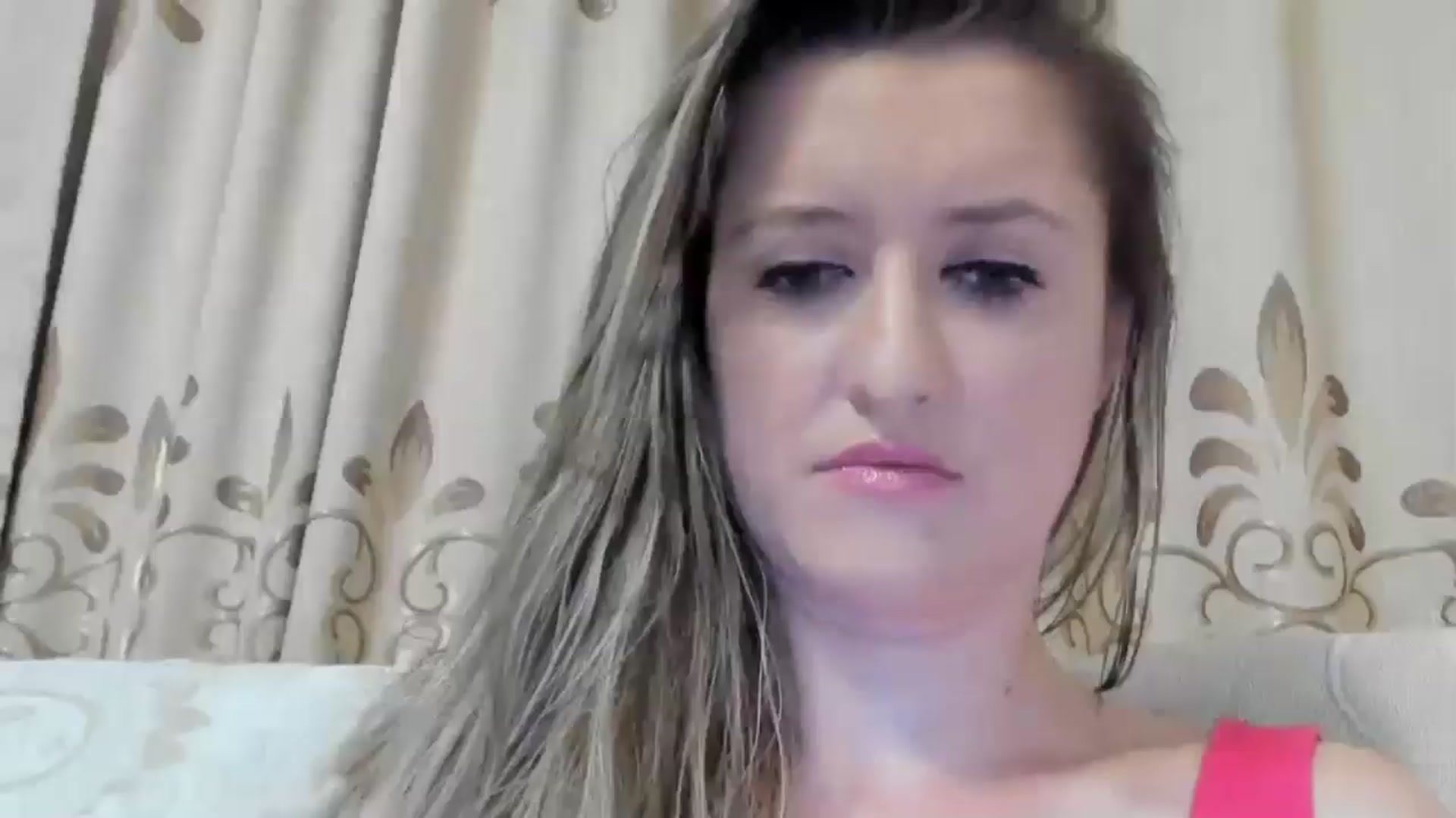 Gallery image thumbnail from BestDream's myfreecams stream on, 08/31/2024, 23:39 image 4 of 20