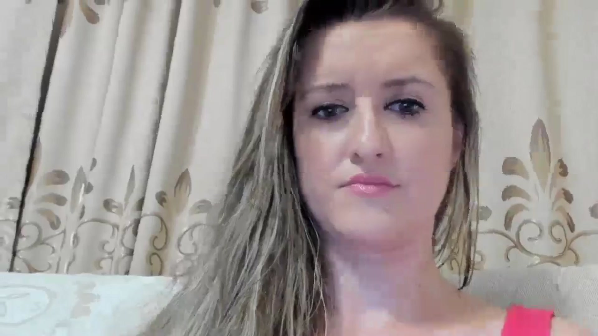 Gallery image thumbnail from BestDream's myfreecams stream on, 08/31/2024, 23:39 image 8 of 20
