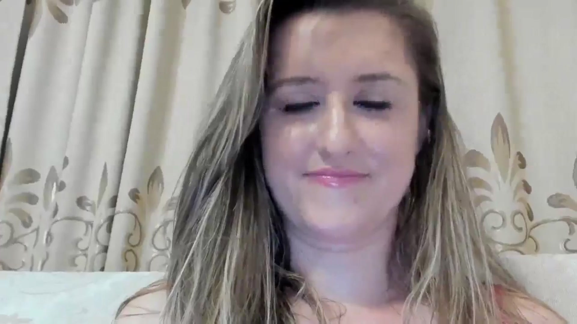 Gallery image thumbnail from BestDream's myfreecams stream on, 09/01/2024, 24:44 image 5 of 20
