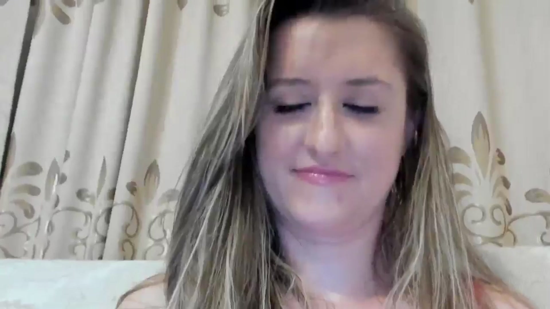 Gallery image thumbnail from BestDream's myfreecams stream on, 09/01/2024, 24:44 image 7 of 20
