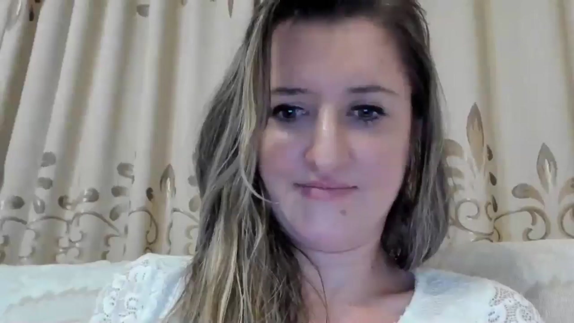 Gallery image thumbnail from BestDream's myfreecams stream on, 09/01/2024, 23:04 image 14 of 20