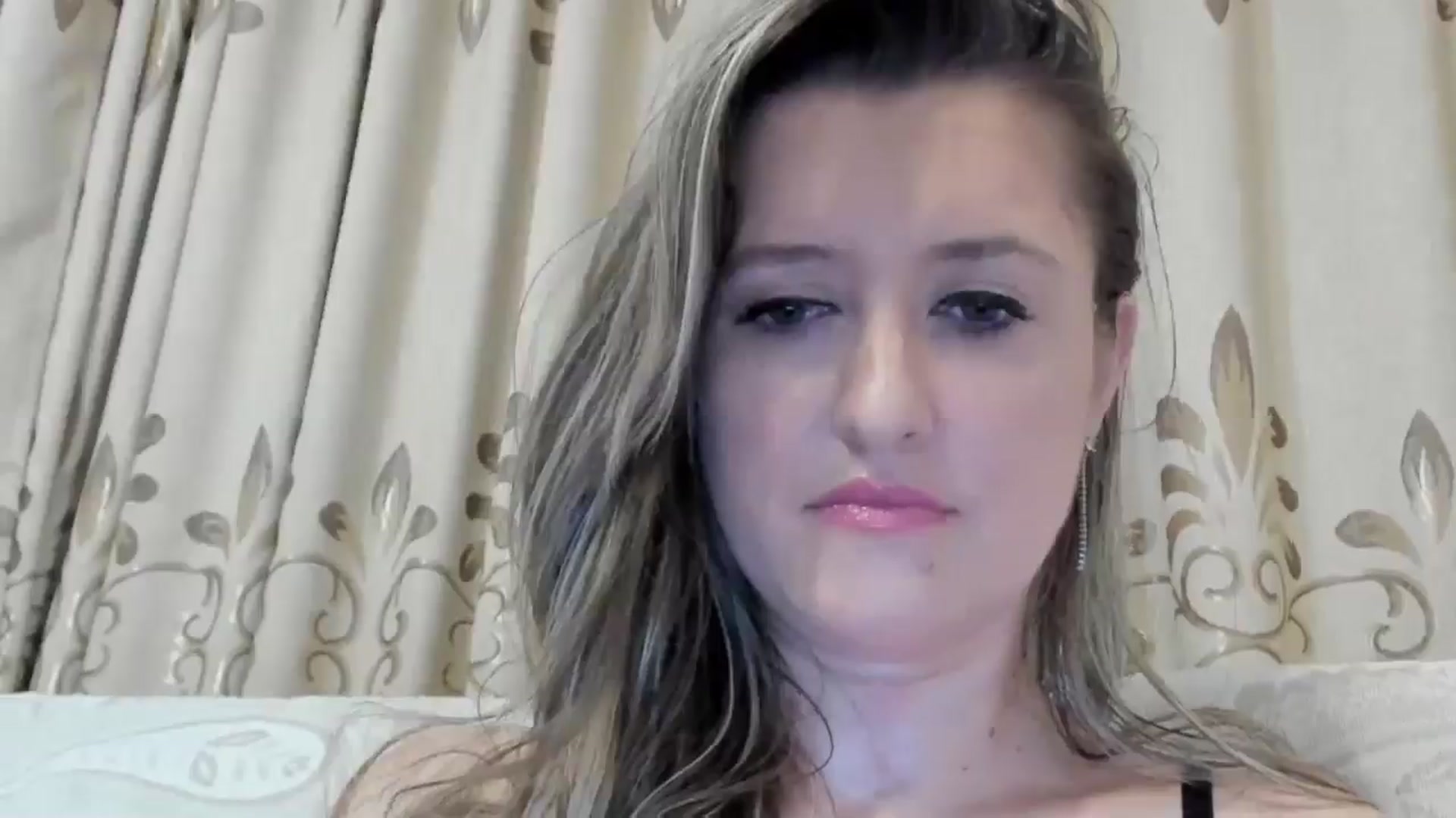 Gallery image thumbnail from BestDream's myfreecams stream on, 09/02/2024, 23:27 image 16 of 20