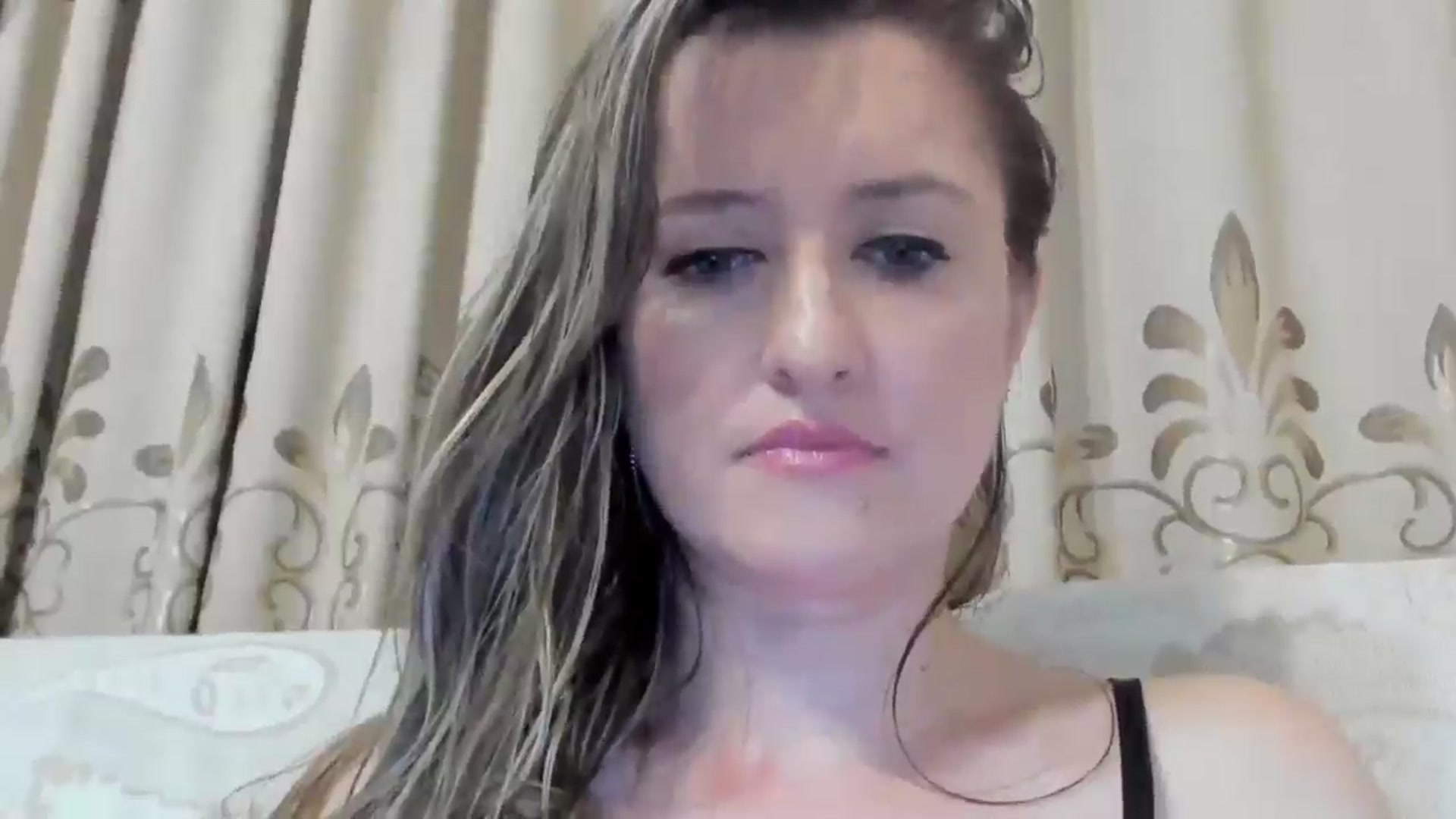 Gallery image thumbnail from BestDream's myfreecams stream on, 09/03/2024, 01:34 image 15 of 20