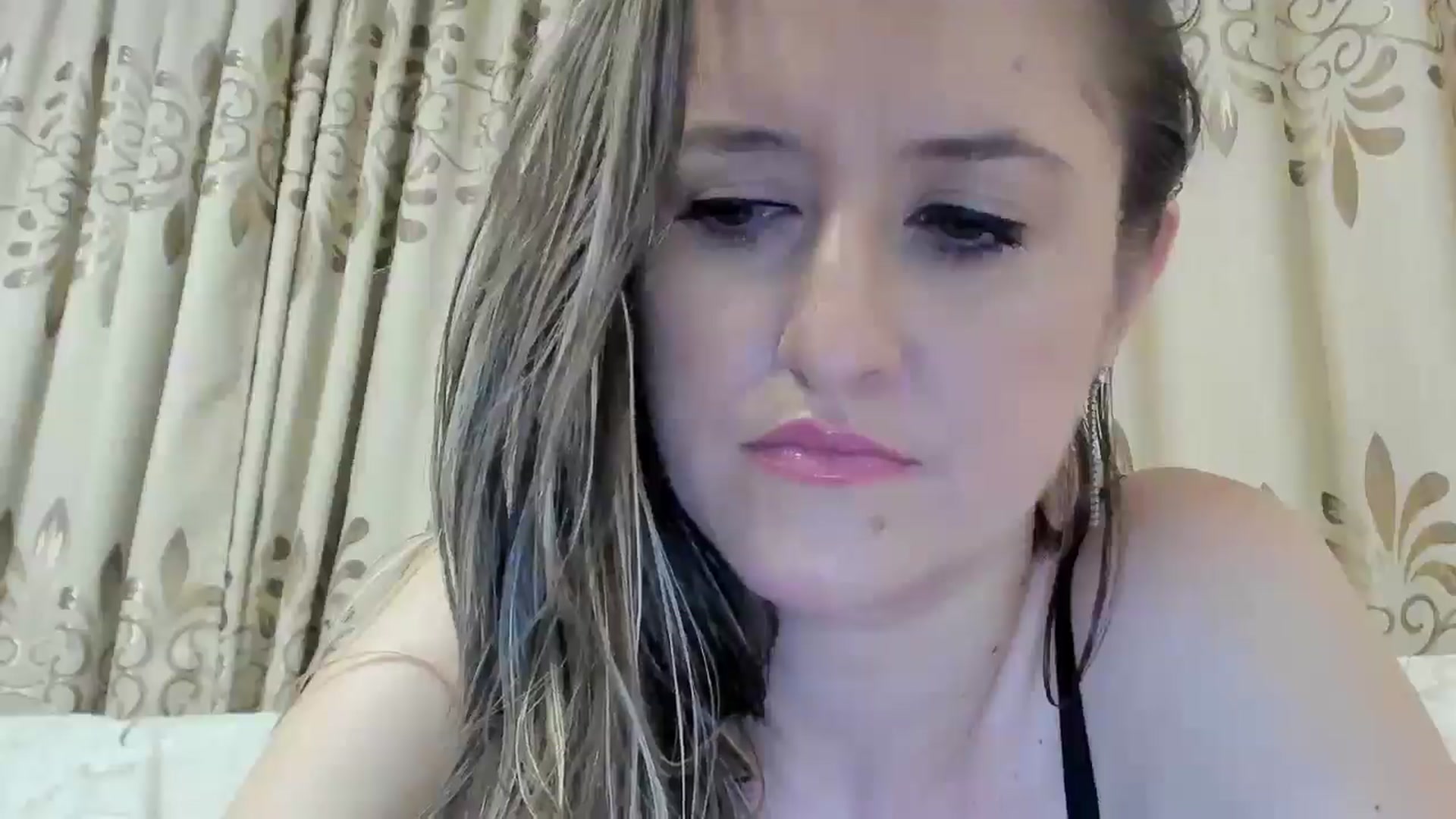 Gallery image thumbnail from BestDream's myfreecams stream on, 09/03/2024, 01:34 image 8 of 20