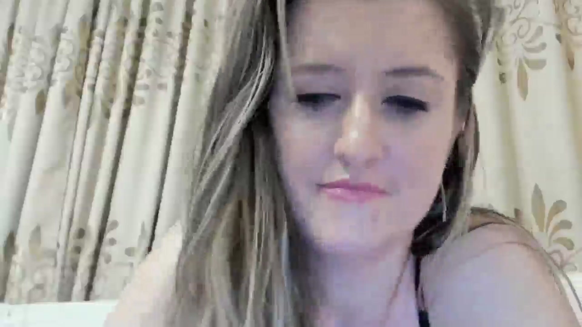 Gallery image thumbnail from BestDream's myfreecams stream on, 09/03/2024, 02:16 image 15 of 20