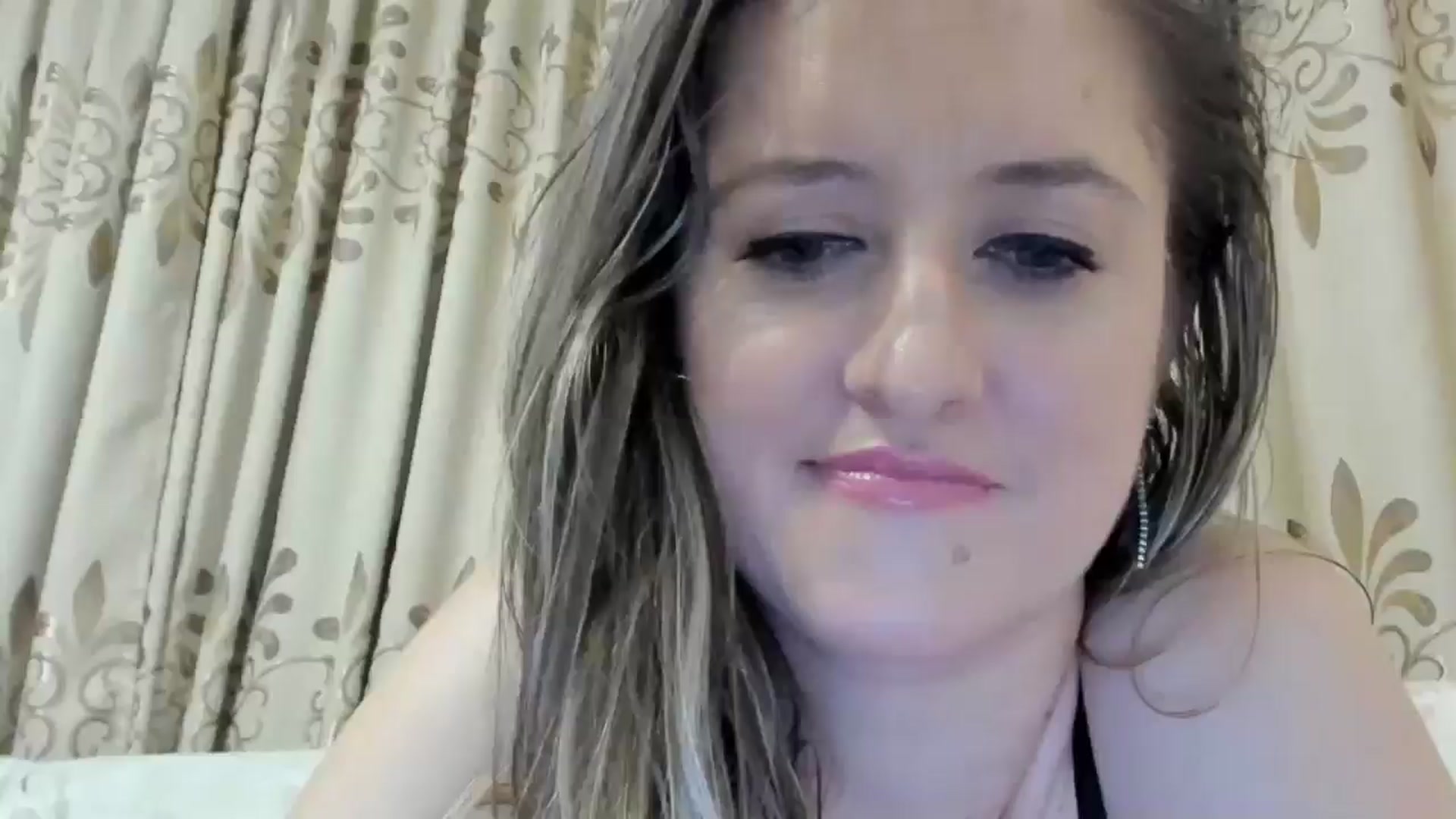 Gallery image thumbnail from BestDream's myfreecams stream on, 09/03/2024, 02:16 image 7 of 20