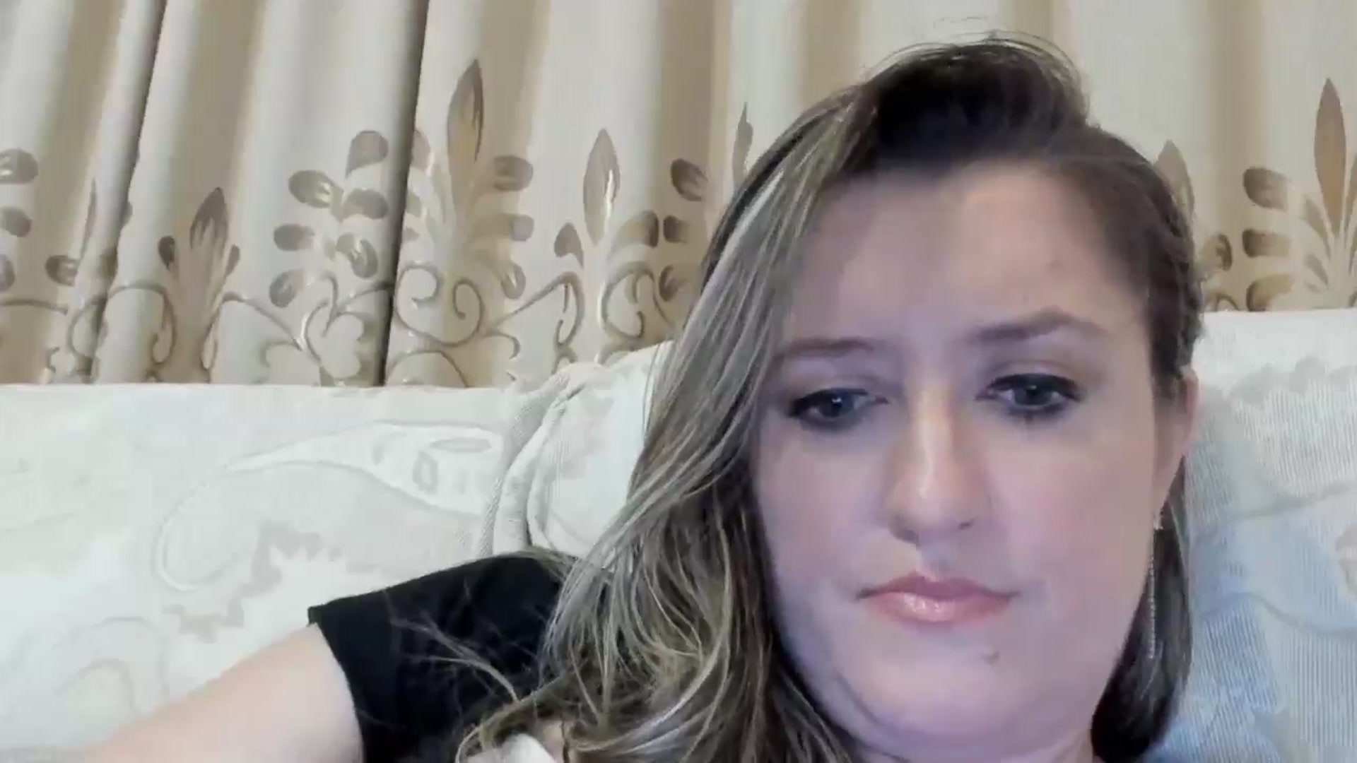 Gallery image thumbnail from BestDream's myfreecams stream on, 09/05/2024, 01:18 image 9 of 20