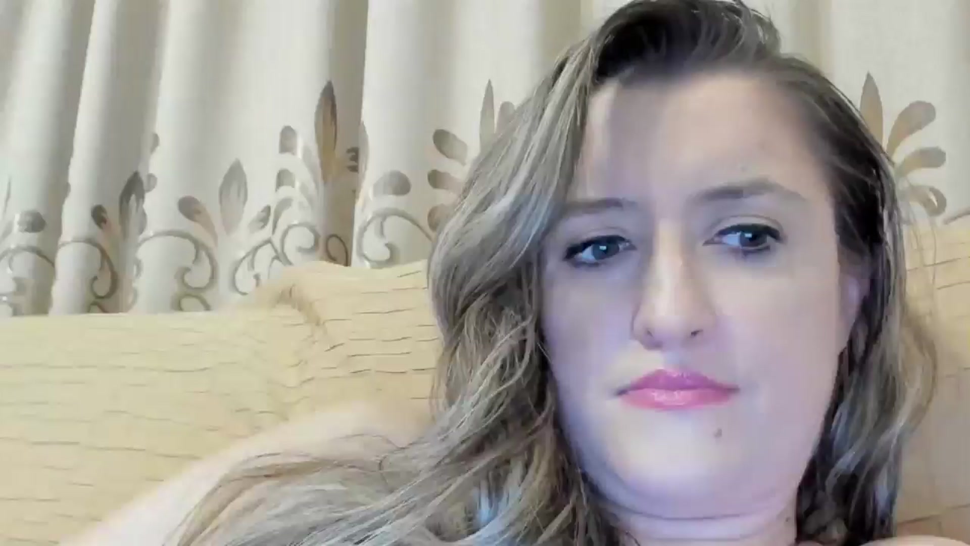 Gallery image thumbnail from BestDream's myfreecams stream on, 09/08/2024, 23:33 image 7 of 20