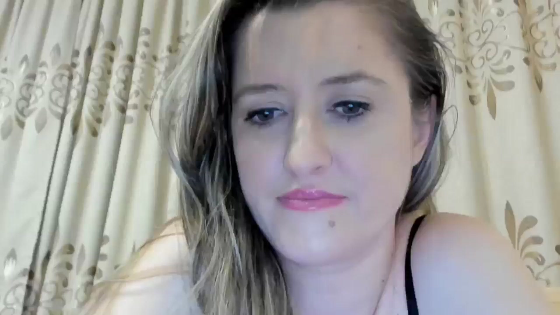 Gallery image thumbnail from BestDream's myfreecams stream on, 09/08/2024, 23:57 image 9 of 20
