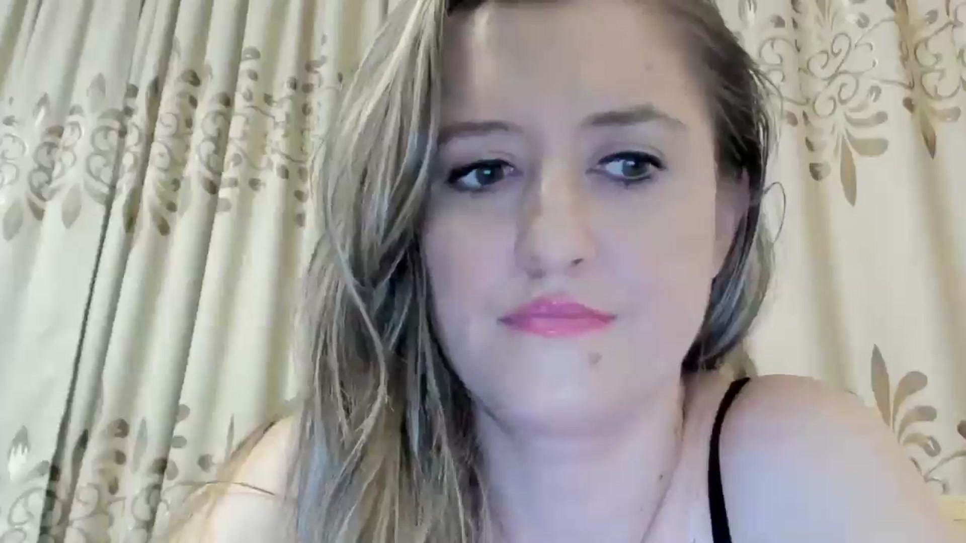 Gallery image thumbnail from BestDream's myfreecams stream on, 09/08/2024, 23:57 image 11 of 20