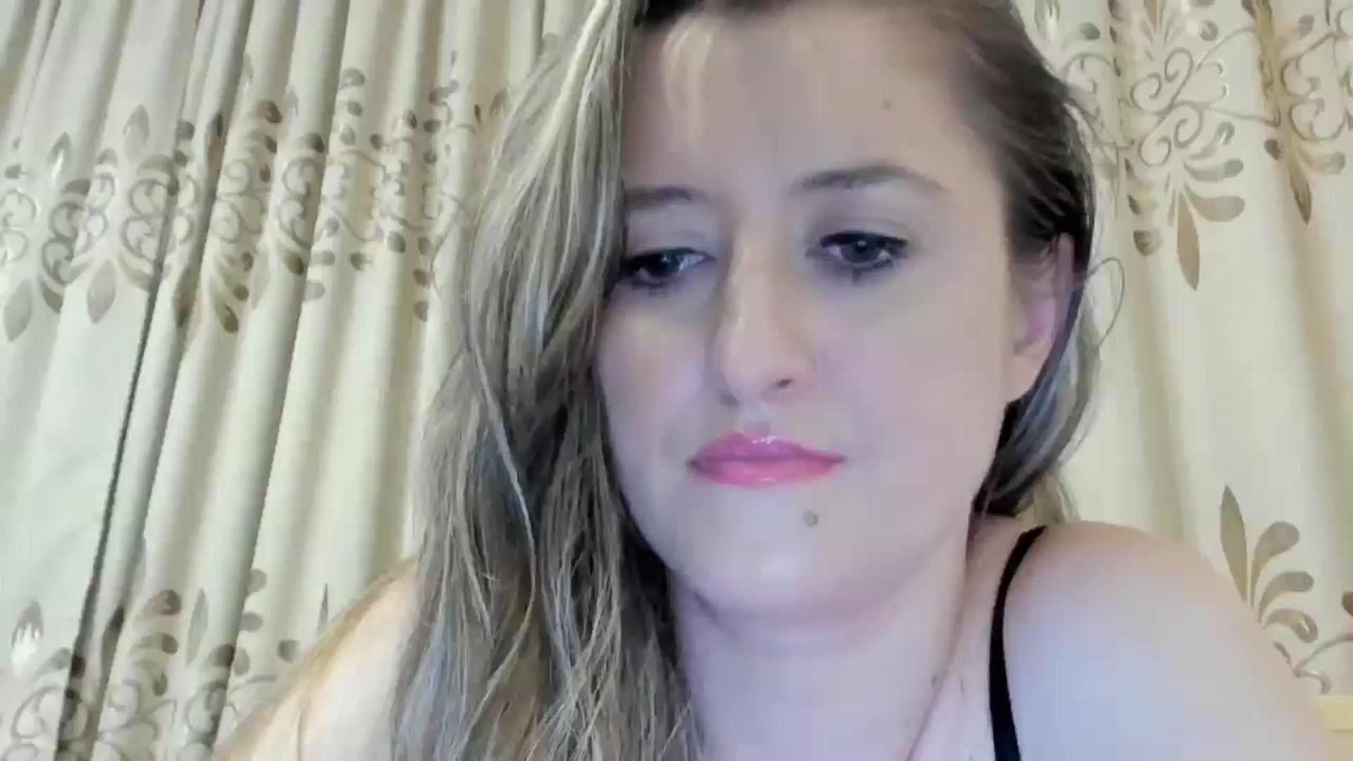 Gallery image thumbnail from BestDream's myfreecams stream on, 09/08/2024, 23:57 image 8 of 20