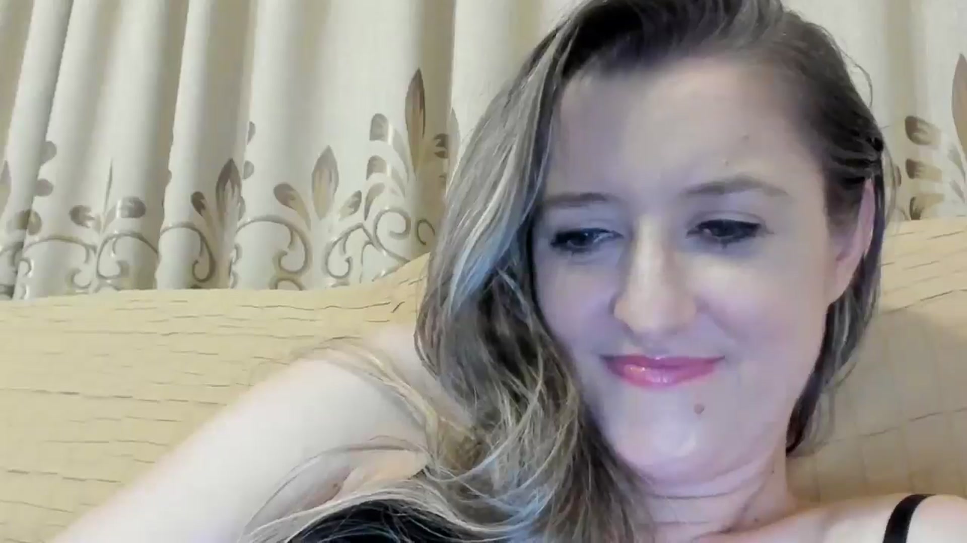 Gallery image thumbnail from BestDream's myfreecams stream on, 09/09/2024, 02:36 image 13 of 20