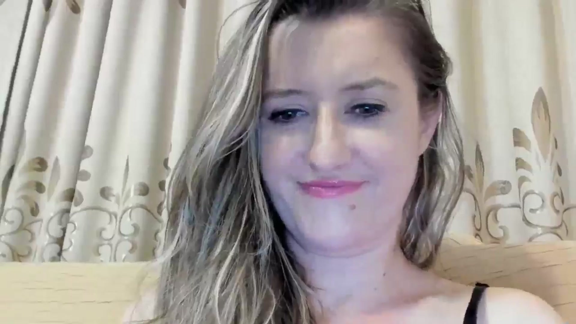 Gallery image thumbnail from BestDream's myfreecams stream on, 09/09/2024, 02:36 image 3 of 20