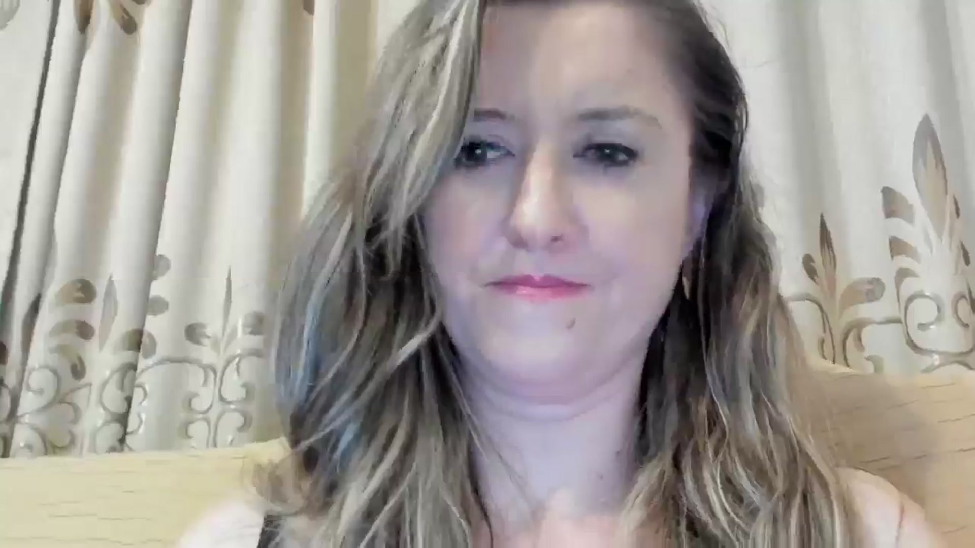 Gallery image thumbnail from BestDream's myfreecams stream on, 09/09/2024, 02:36 image 7 of 20