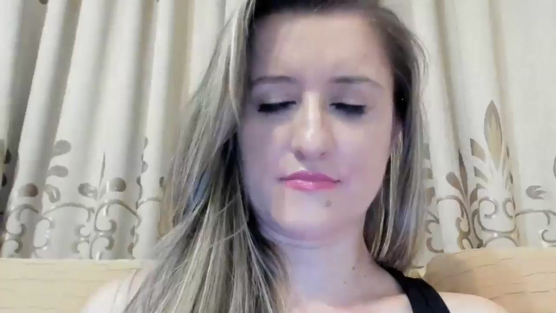 Gallery image thumbnail from BestDream's myfreecams stream on, 09/10/2024, 01:08 image 4 of 20