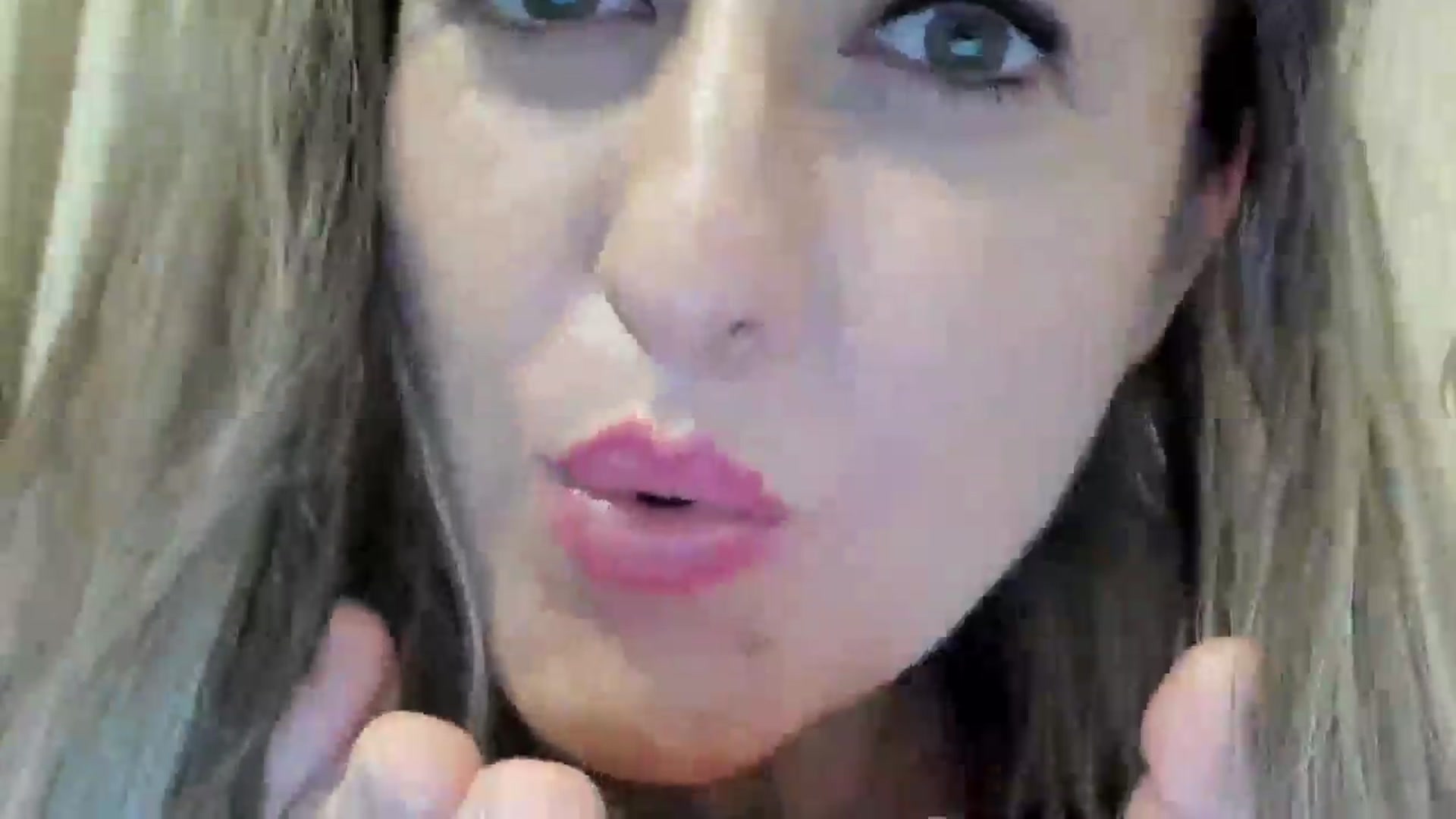 Gallery image thumbnail from BestDream's myfreecams stream on, 09/10/2024, 01:08 image 18 of 20