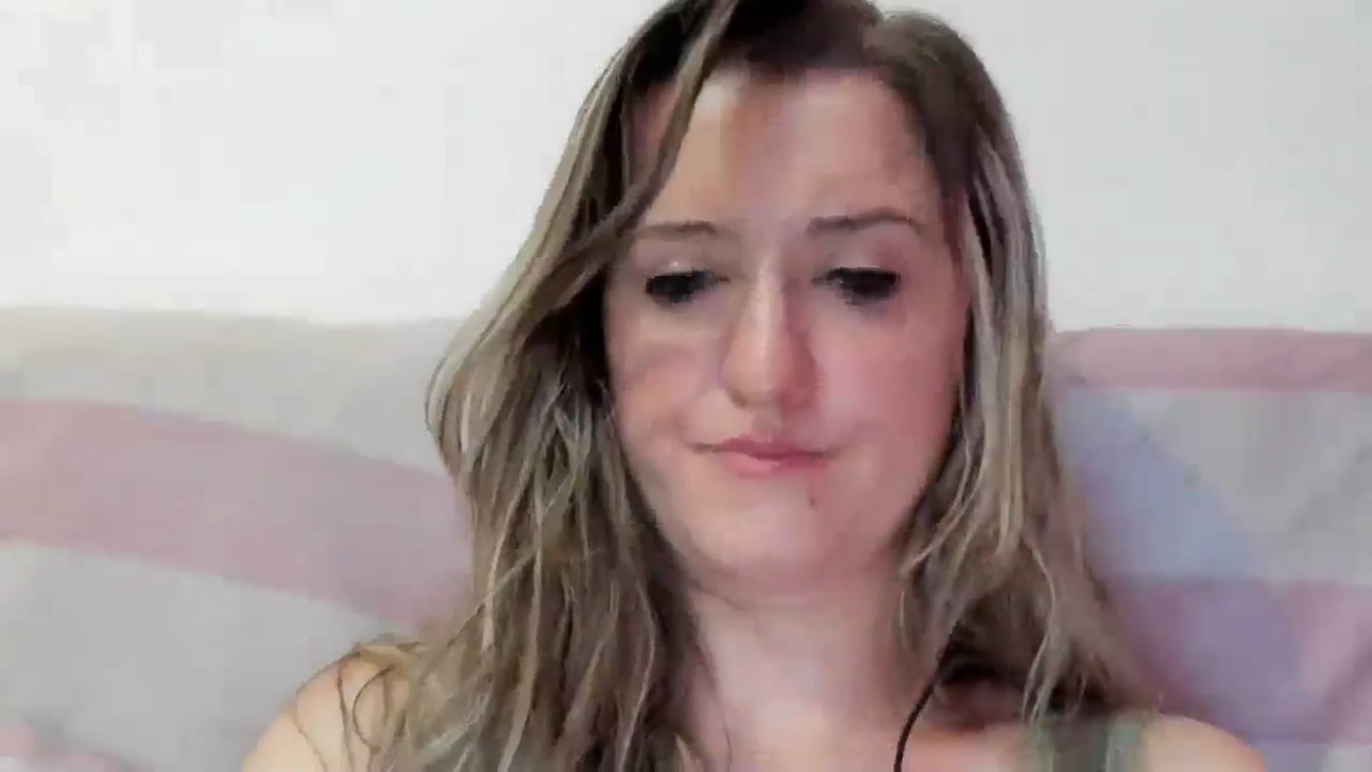 Gallery image thumbnail from BestDream's myfreecams stream on, 09/11/2024, 01:28 image 11 of 20