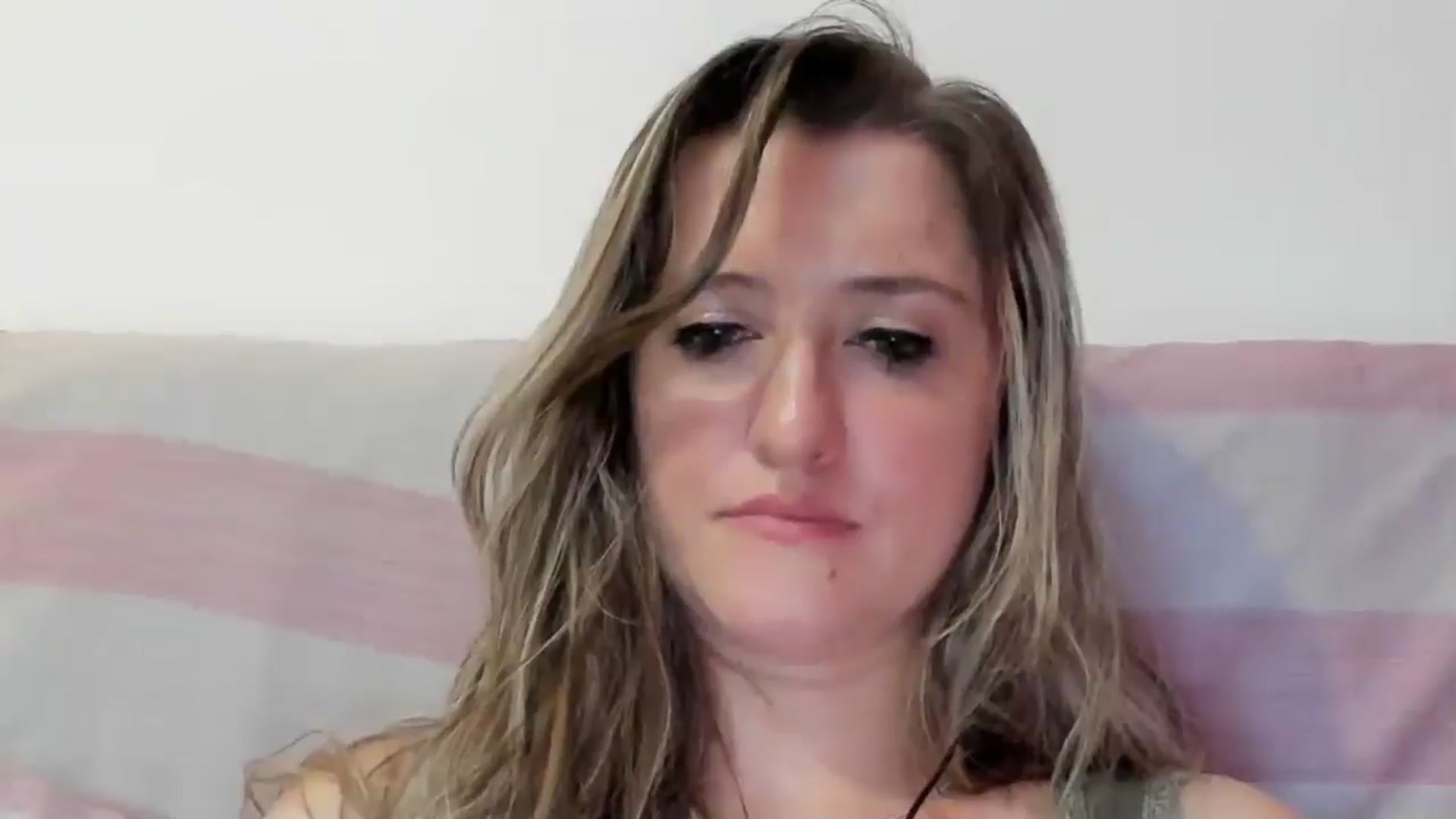 Gallery image thumbnail from BestDream's myfreecams stream on, 09/11/2024, 01:28 image 15 of 20