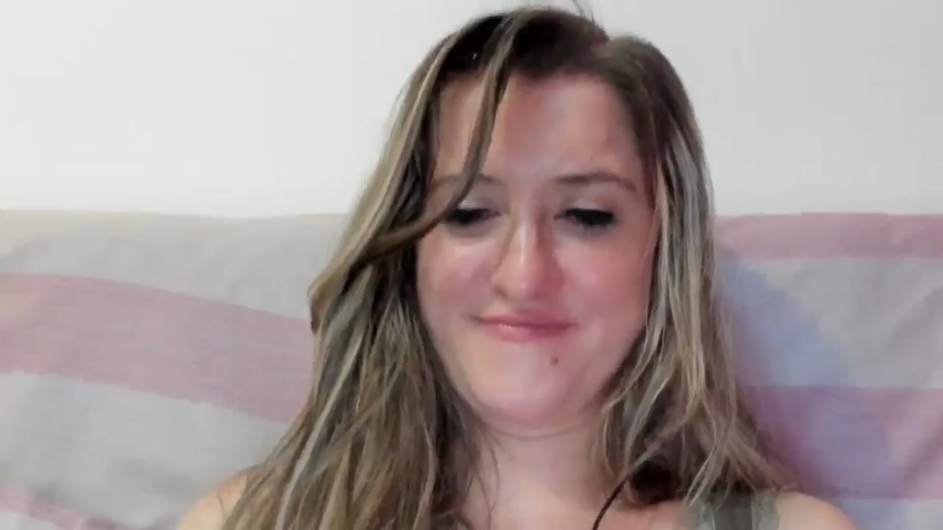 Gallery image thumbnail from BestDream's myfreecams stream on, 09/11/2024, 01:28 image 19 of 20