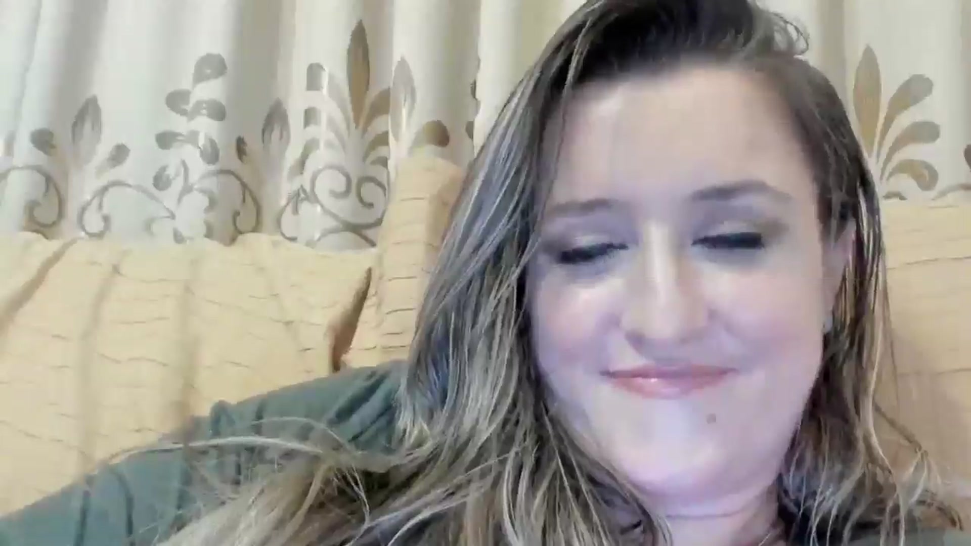 Gallery image thumbnail from BestDream's myfreecams stream on, 09/14/2024, 02:24 image 16 of 20