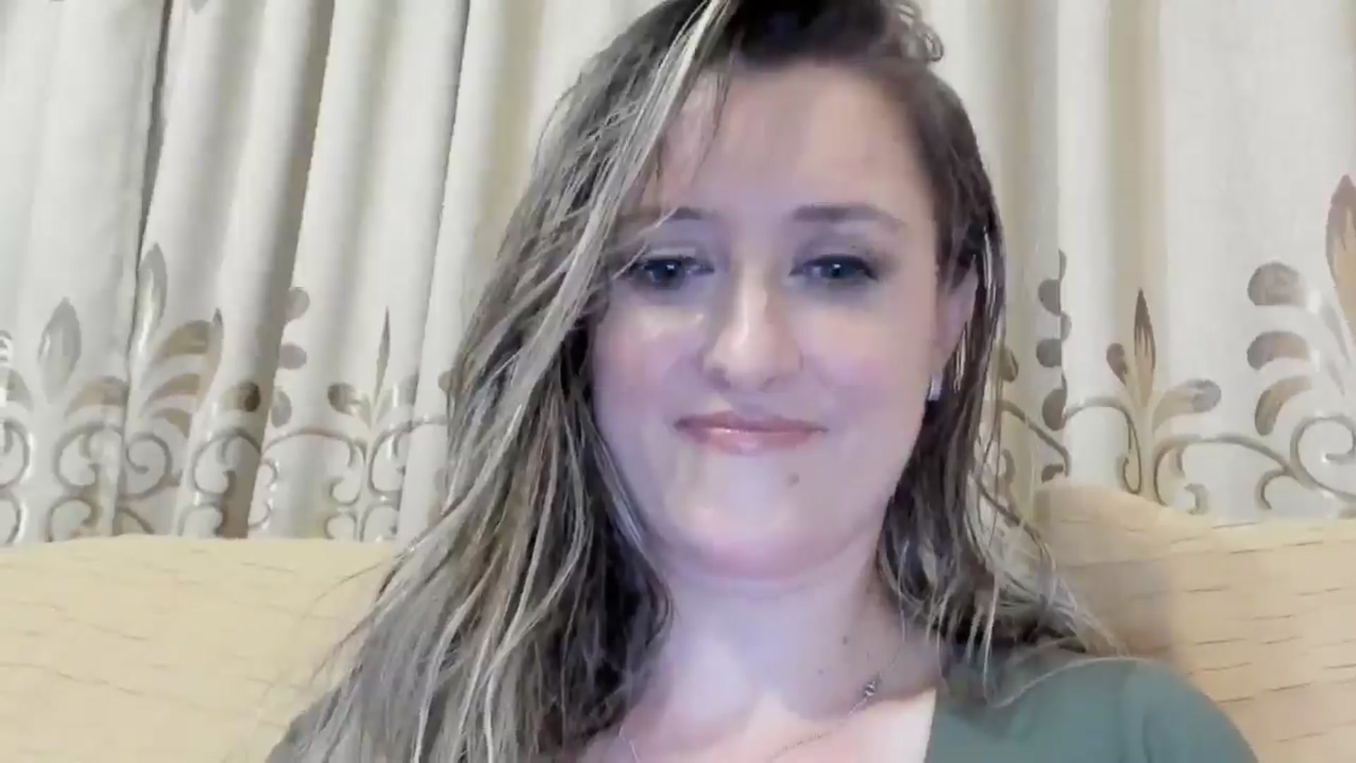 Gallery image thumbnail from BestDream's myfreecams stream on, 09/14/2024, 02:24 image 13 of 20